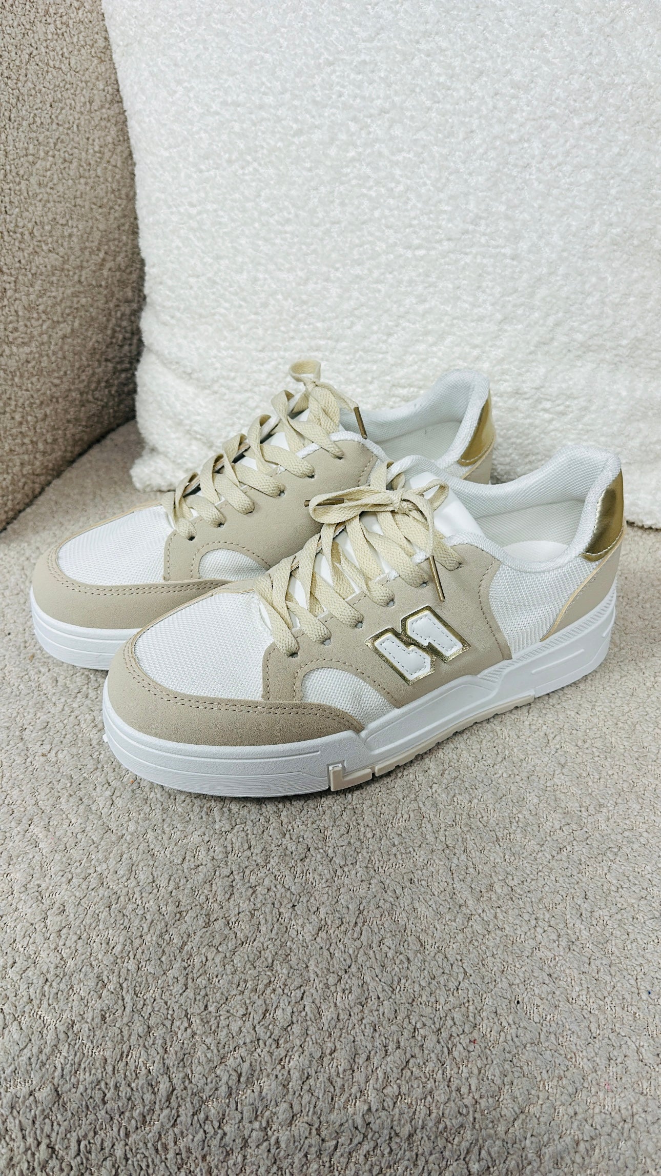 NEUE SNEAKER - BEIGE LY103