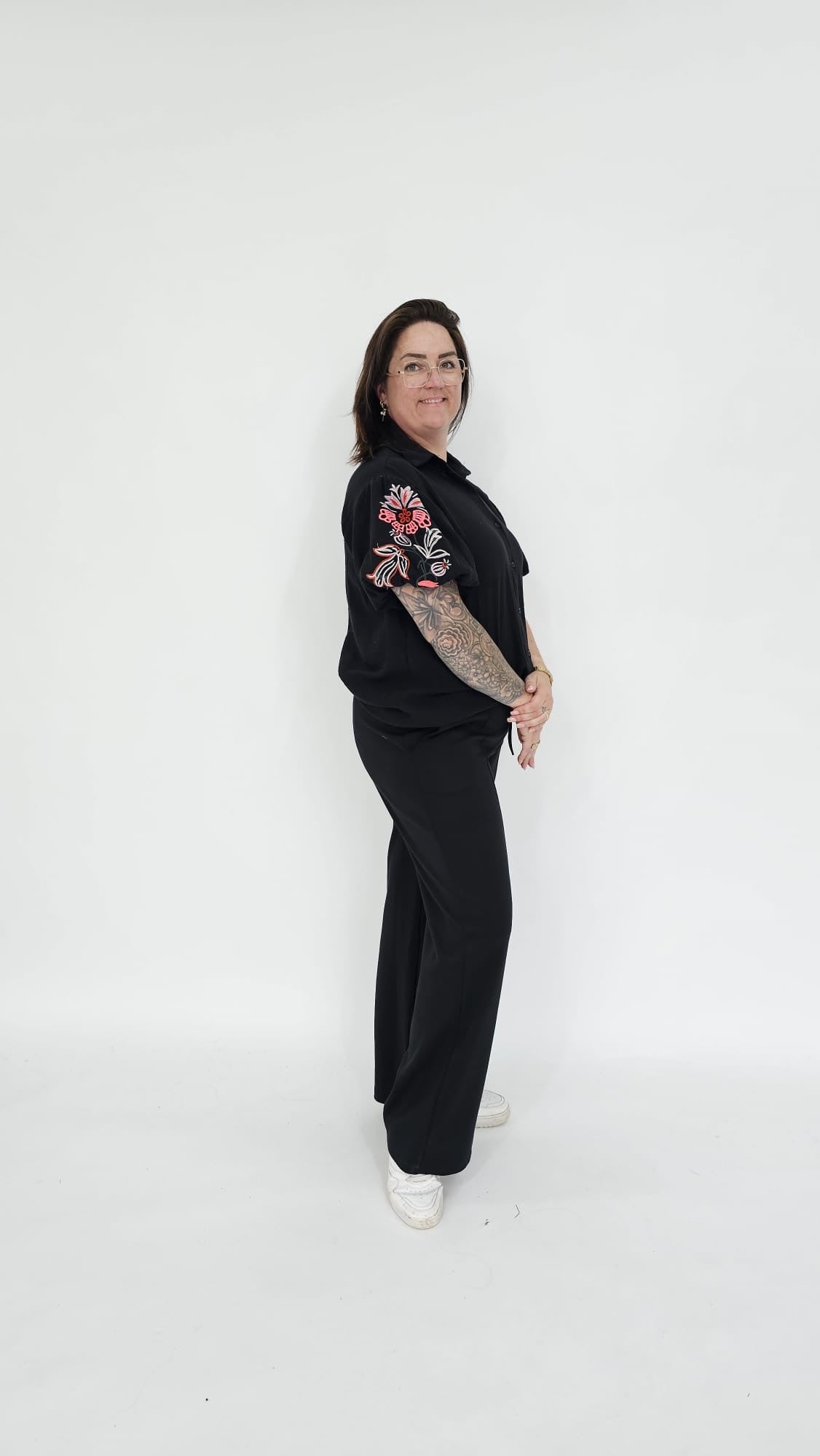 KATOENEN BLOUSE MET BLOEMEN POFMOUW - 2073