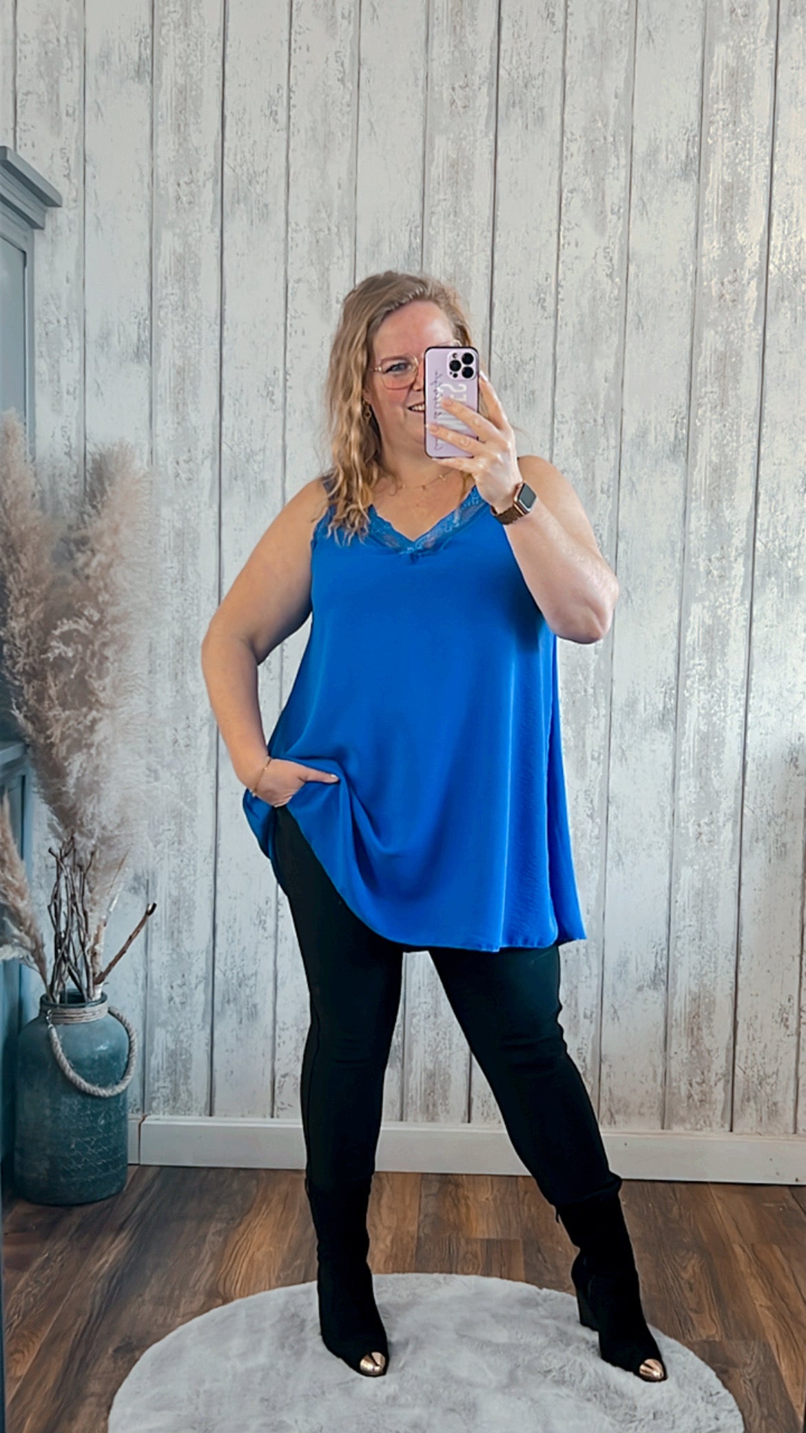 ESSIE TOP MIT SPITZE - 1288