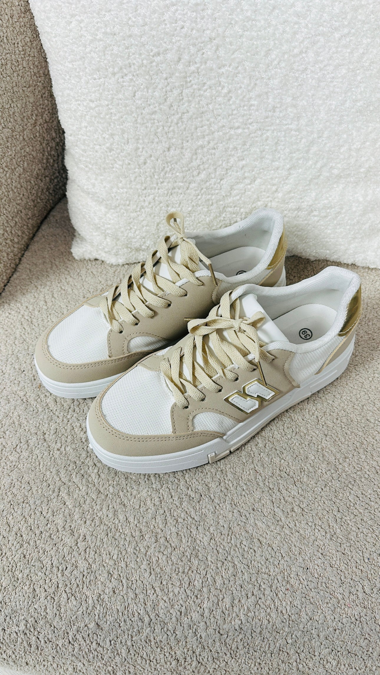 NEUE SNEAKER - BEIGE LY103