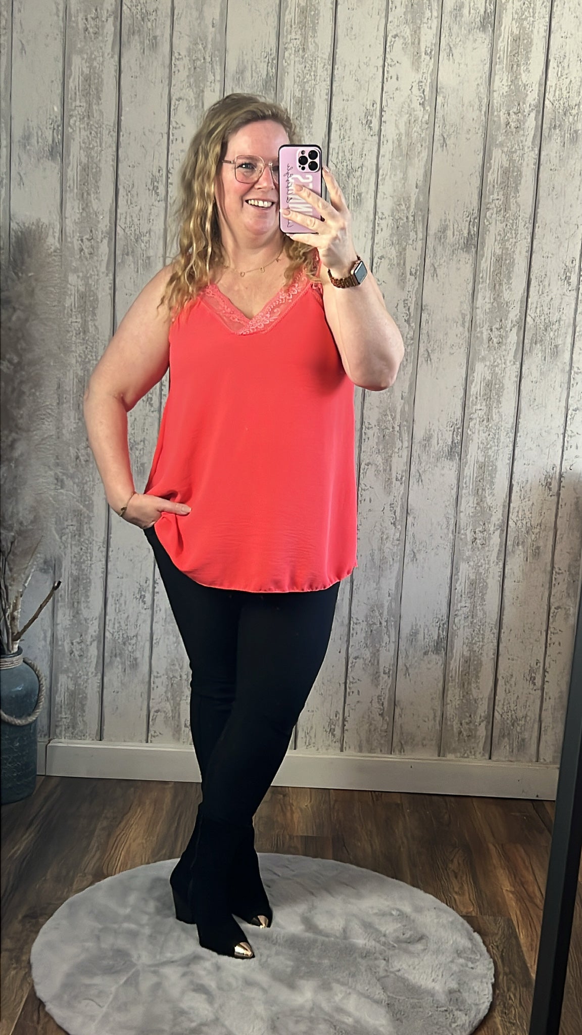 ESSIE TOP MIT SPITZE - 1288