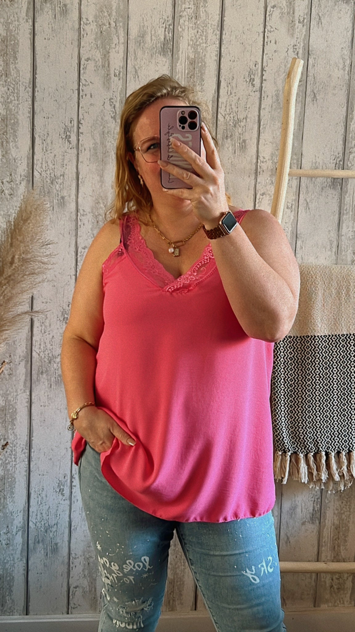 ESSIE TOP MIT SPITZE - 1288