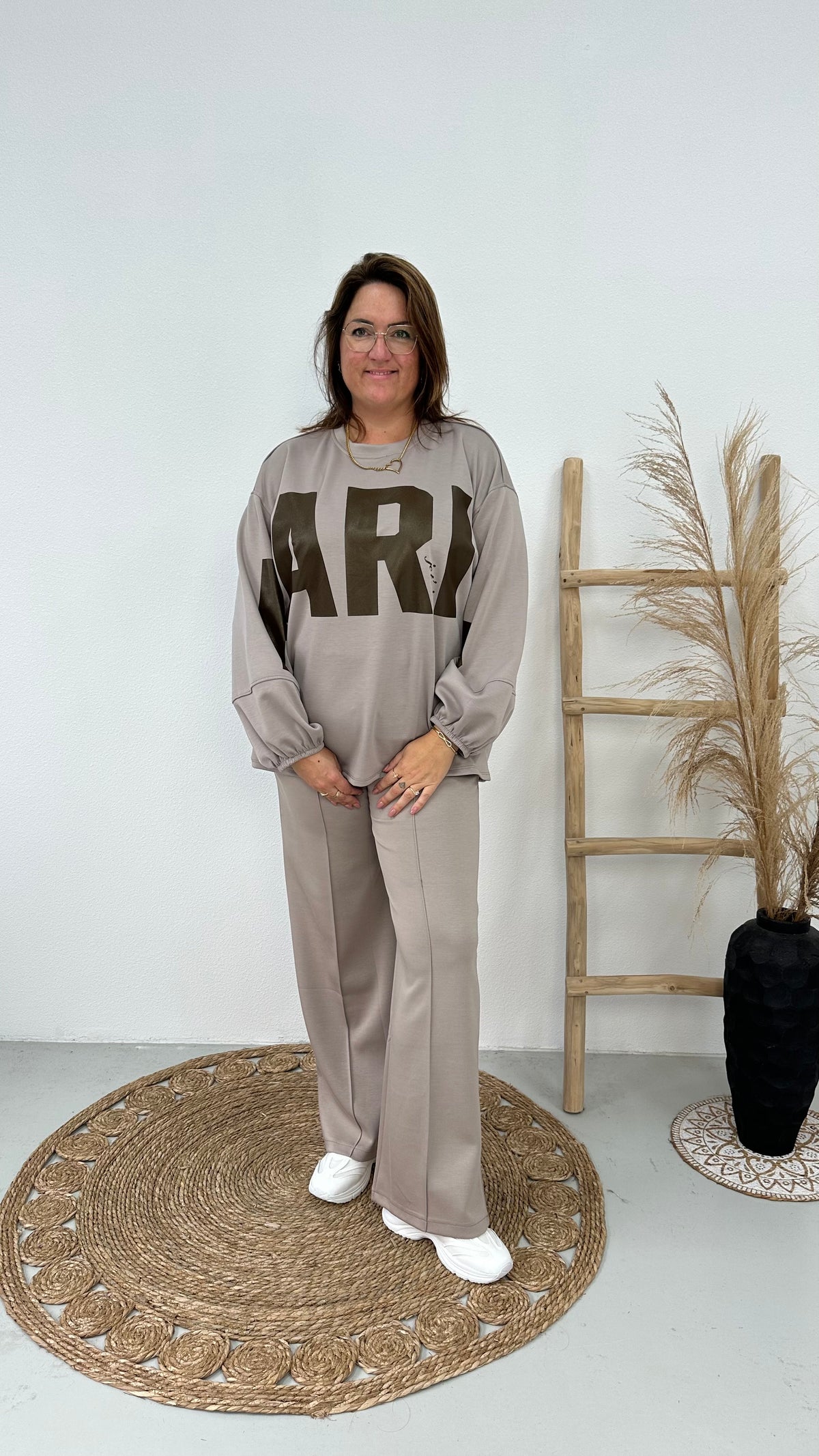 PARIS SWEATER BEIGE