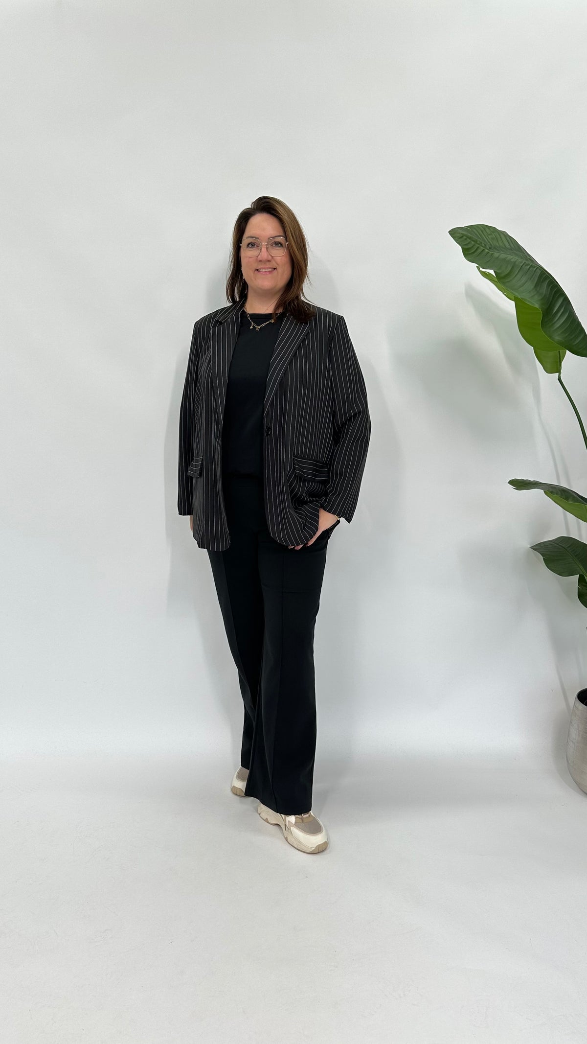 LA KRIJTSTREEP BLAZER ZWART