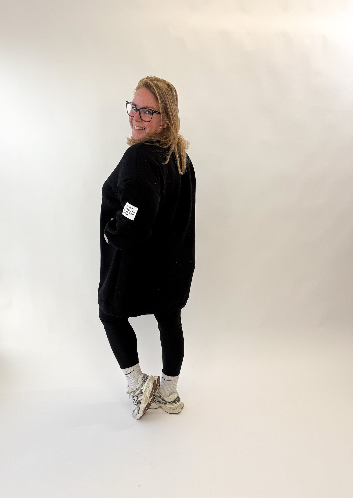 LIFE ISN'T PERFECT SWEATER JURK - 1884