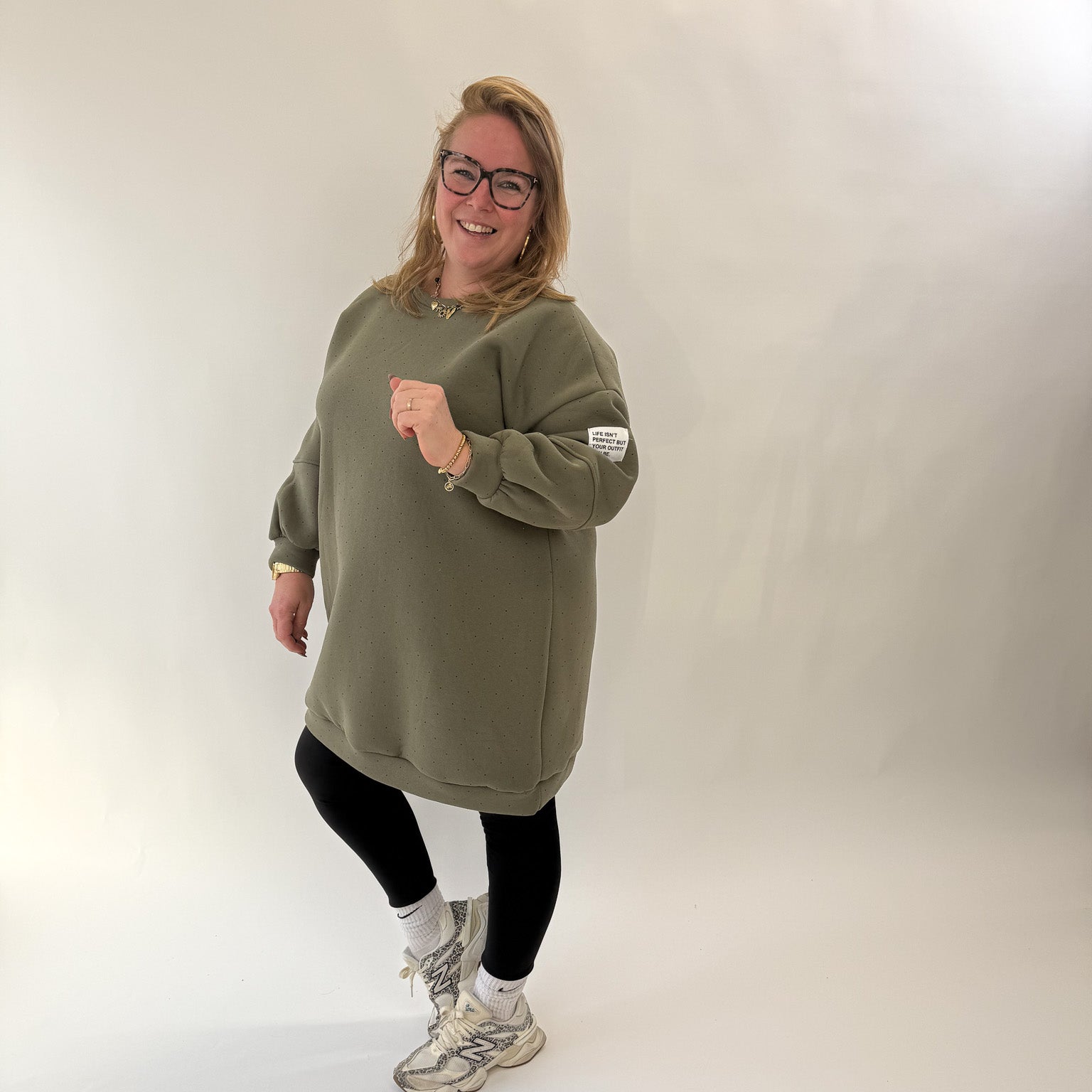 LIFE ISN'T PERFECT SWEATER JURK - 1884