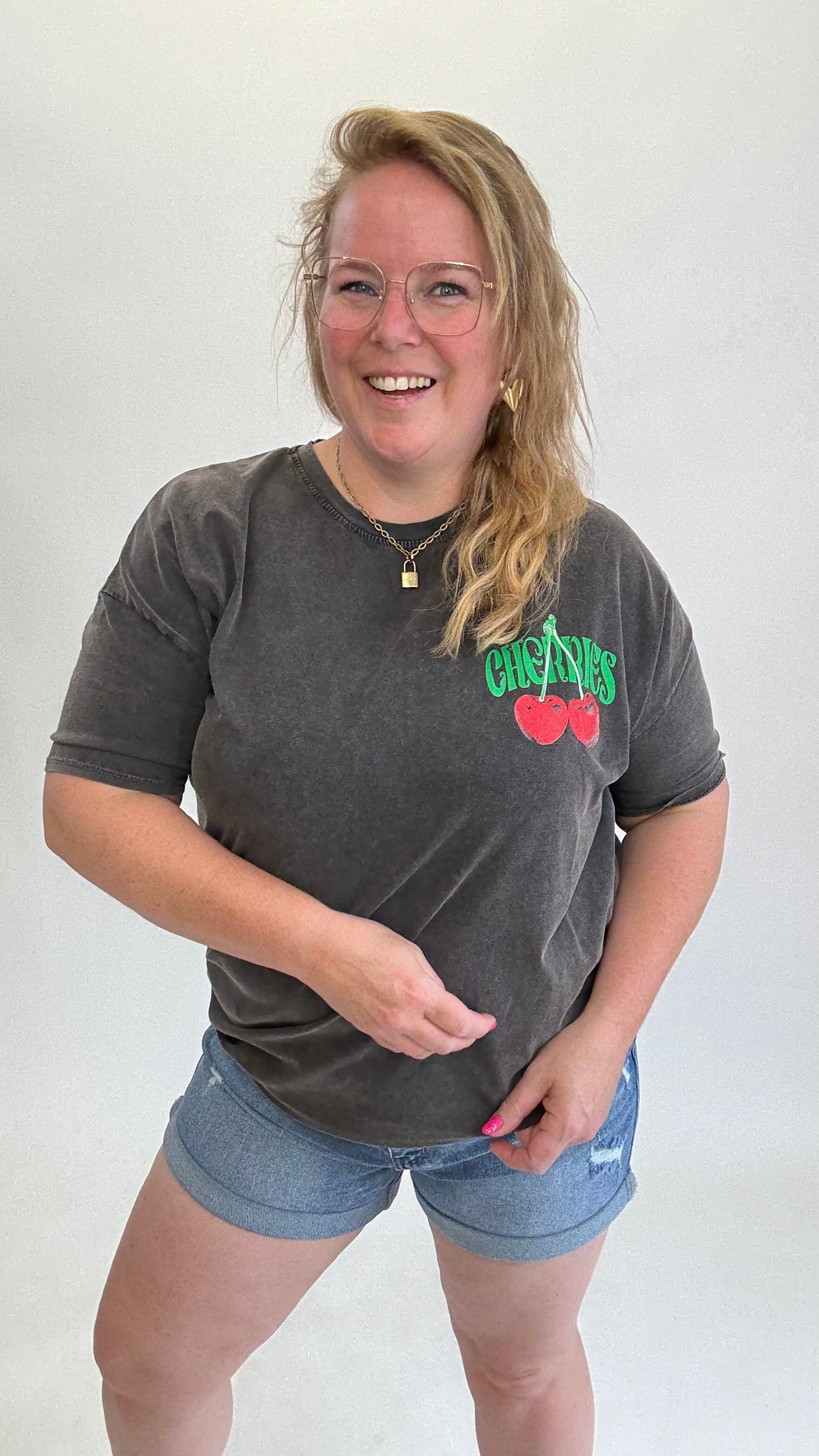 CHERRY T-SHIRT LINNIES - 1599