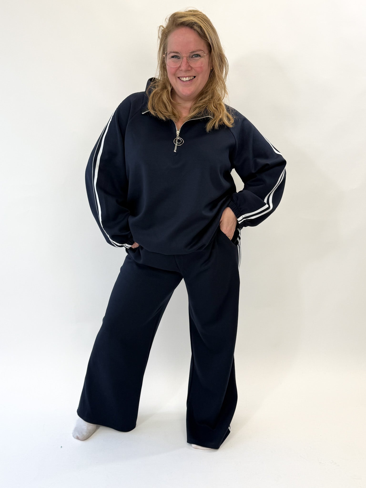 AVY 2-TEILIGES SET - 8 KLEINE