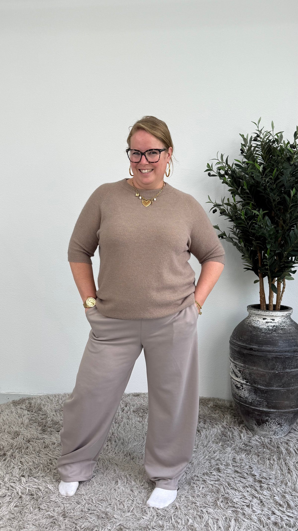 BARREL JOGGER LICHT TAUPE