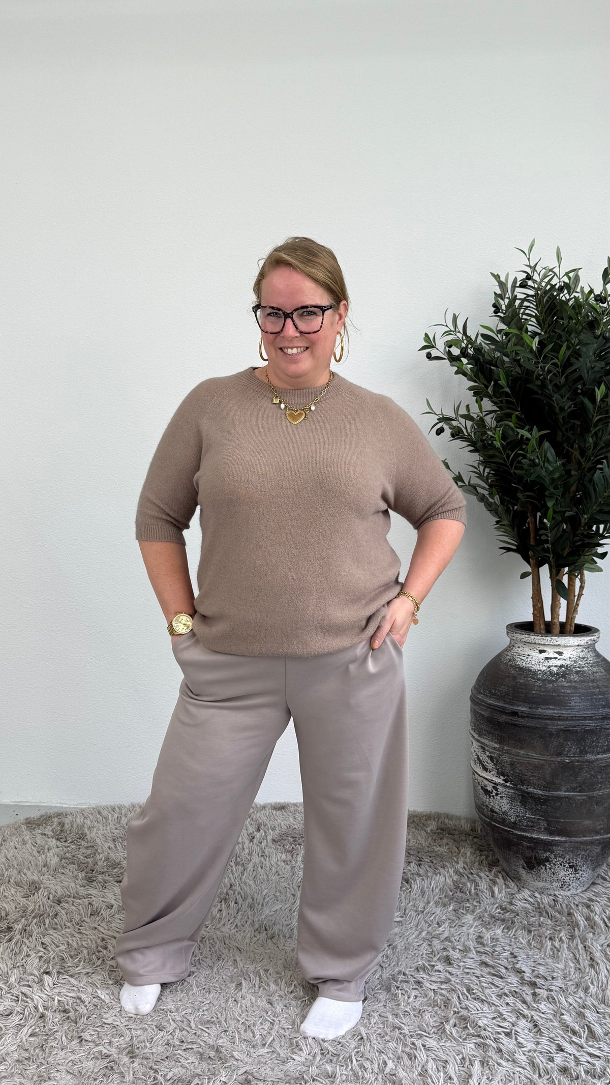 BARREL JOGGER LICHT TAUPE