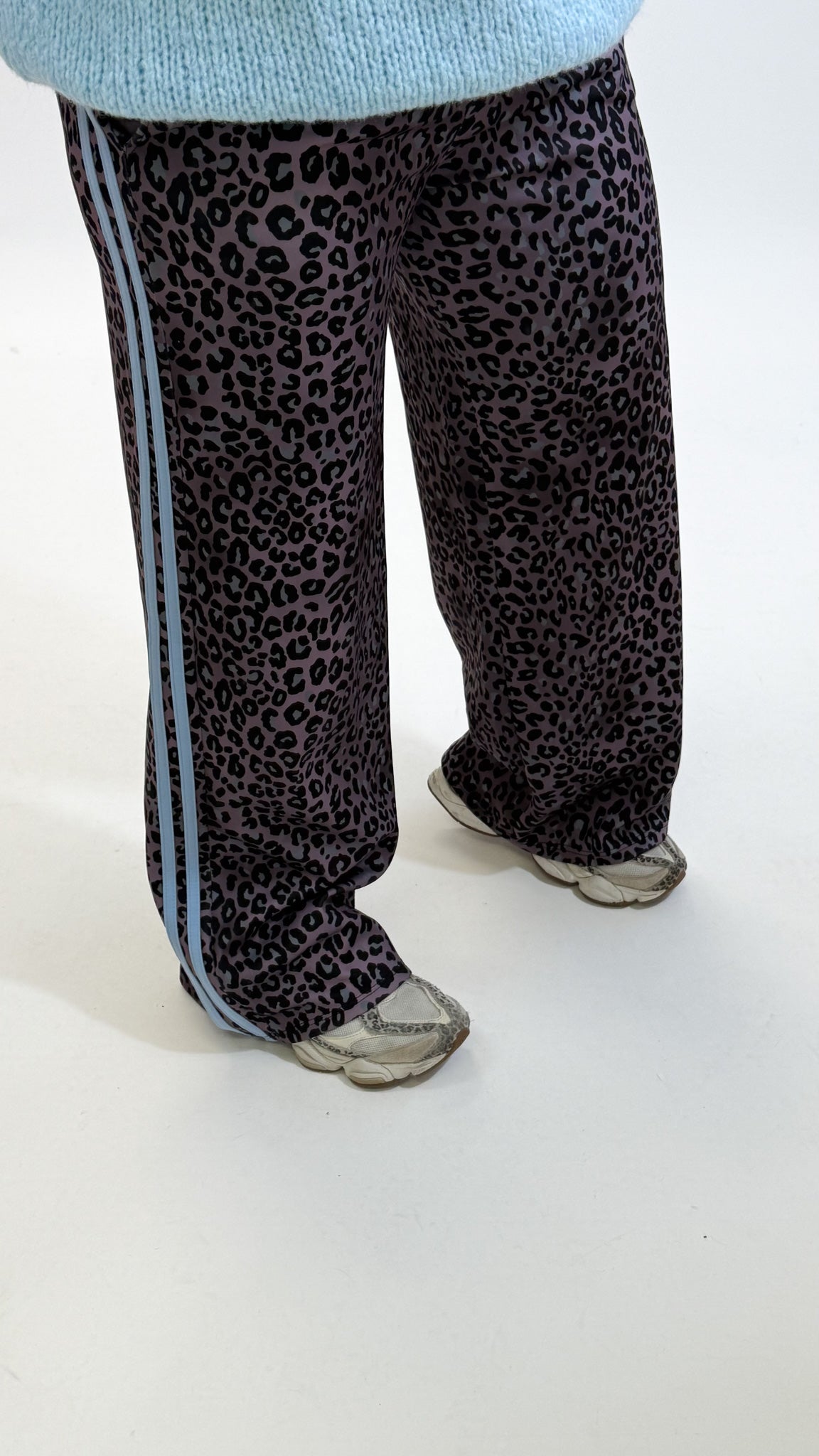 FLAIR REISEHOSE (36 bis 52) - ZWART