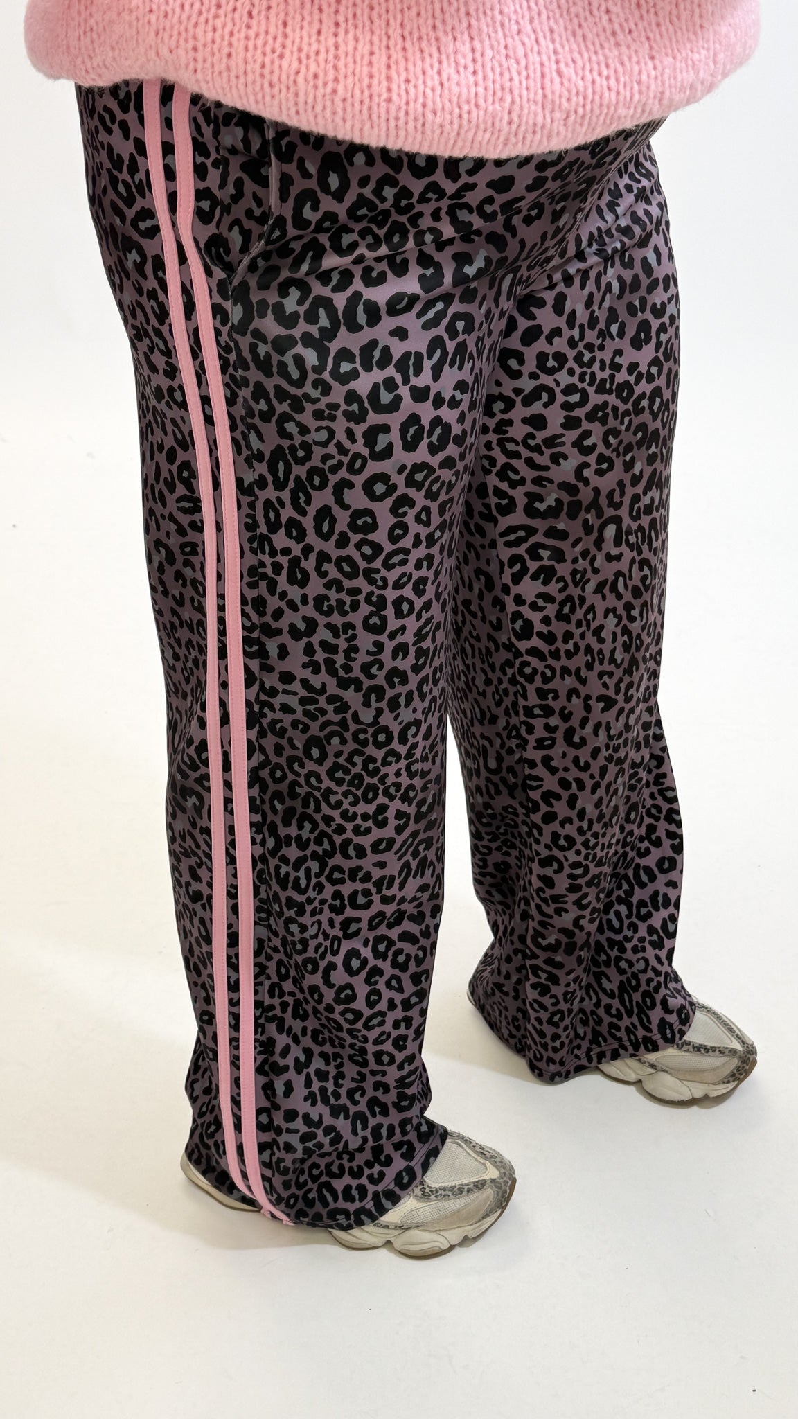 FLAIR REISEHOSE (36 bis 52) - ZWART