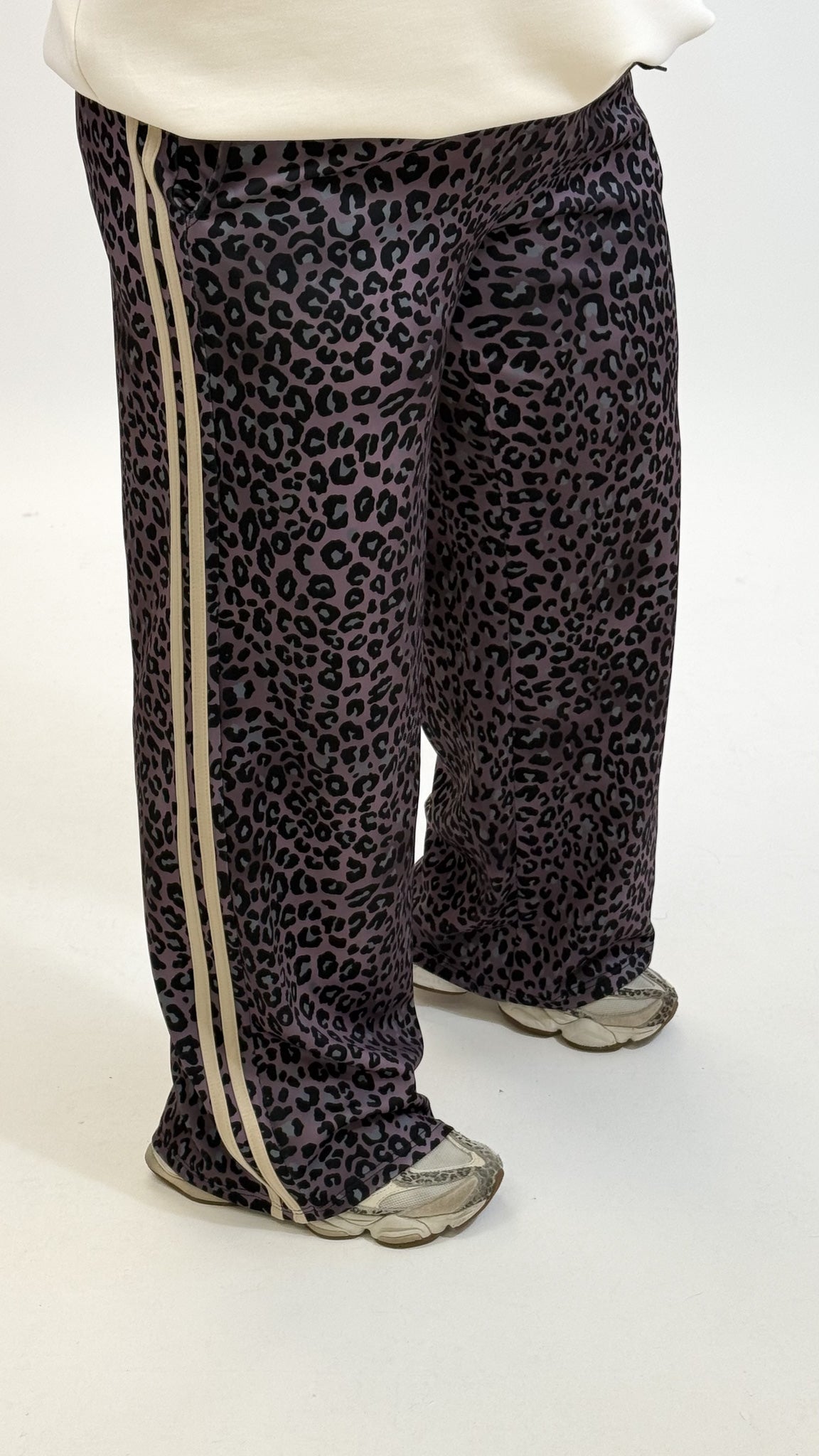 FLAIR REISEHOSE (36 bis 52) - ZWART