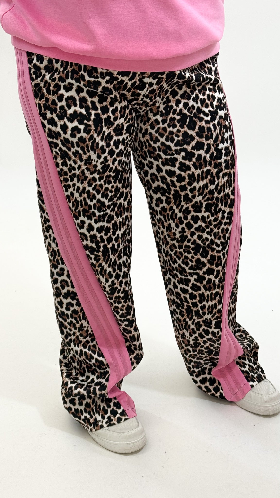 FLAIR REISEHOSE (36 bis 52) - ZWART