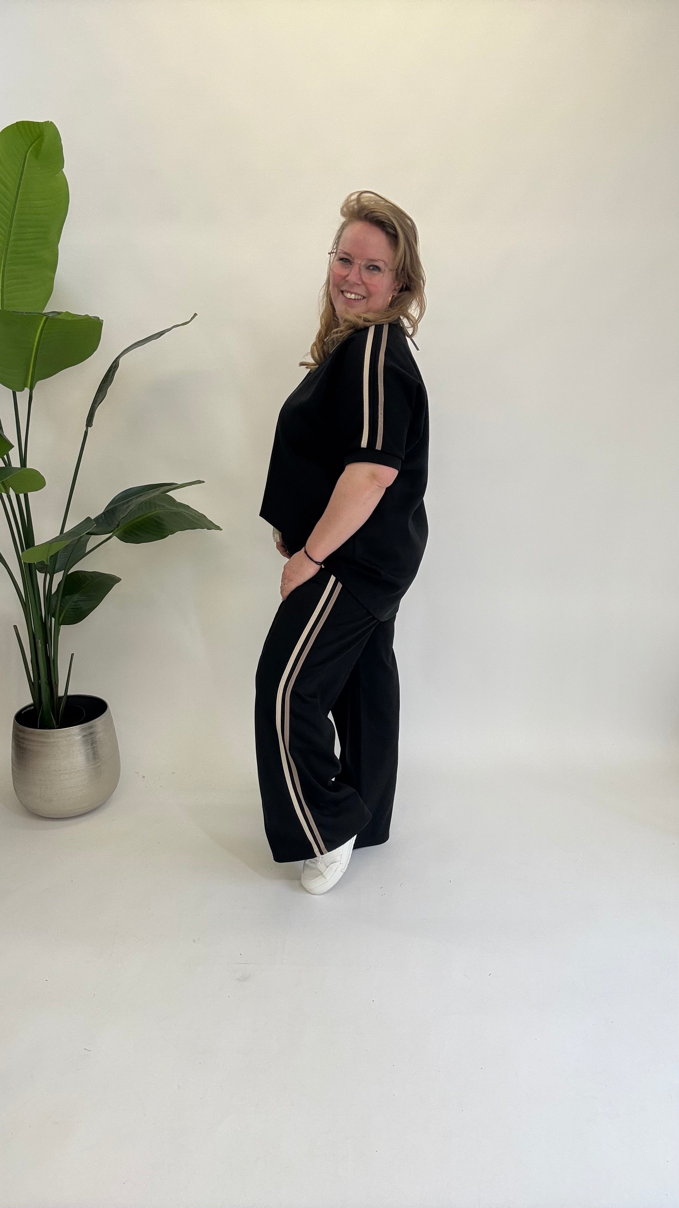 AVY 2-TEILIGES SET - 8 KLEINE