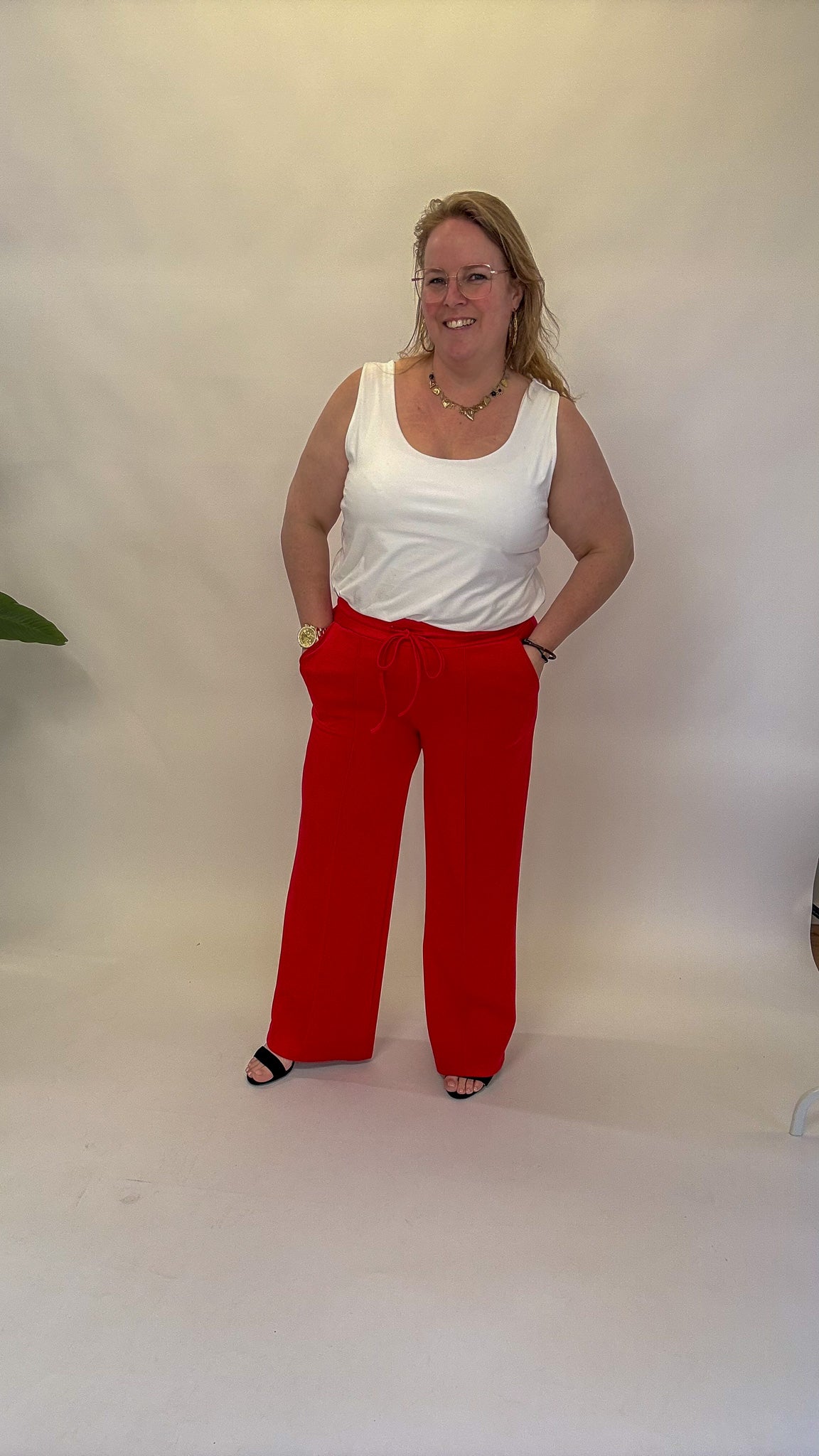 JOGGER-HOSE (40 B/M 48+) – 3 KLEID