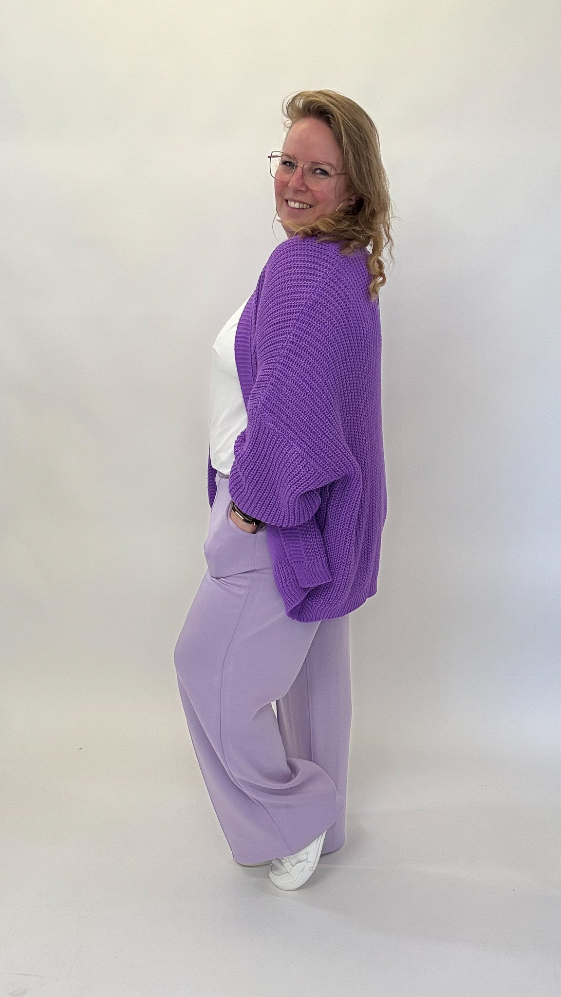 JOGGER-HOSE (40 B/M 48+) – 3 KLEID