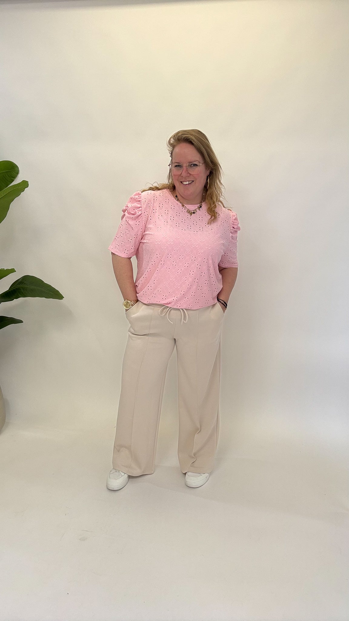 JOGGER-HOSE (40 B/M 48+) – 3 KLEID