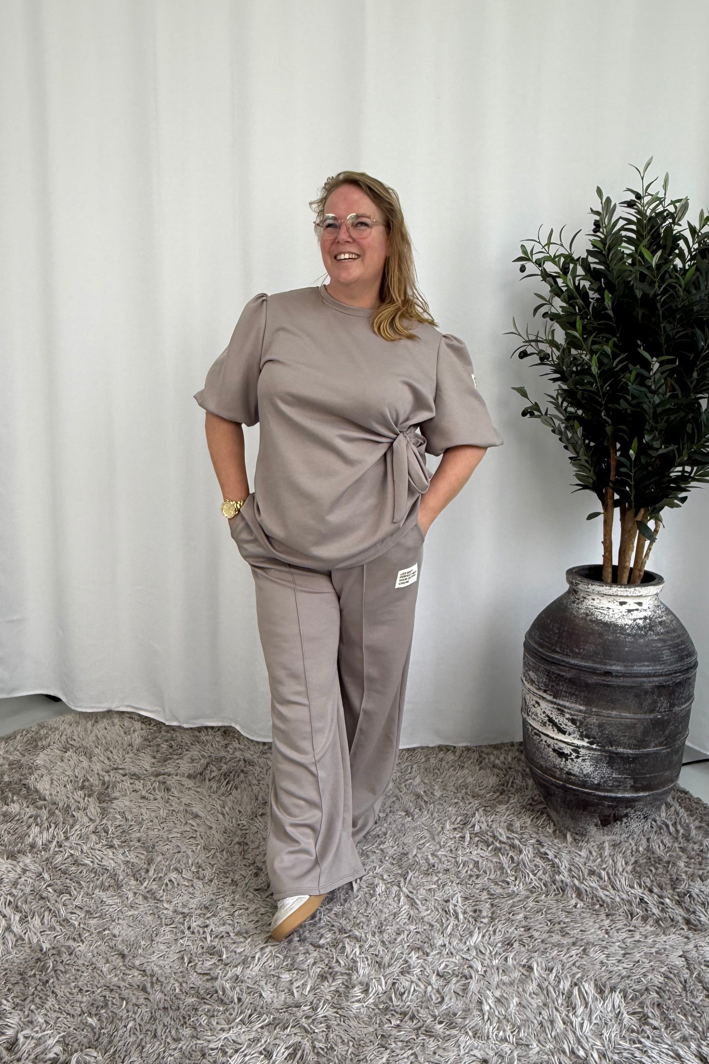 AVY 2-TEILIGES SET - 8 KLEINE