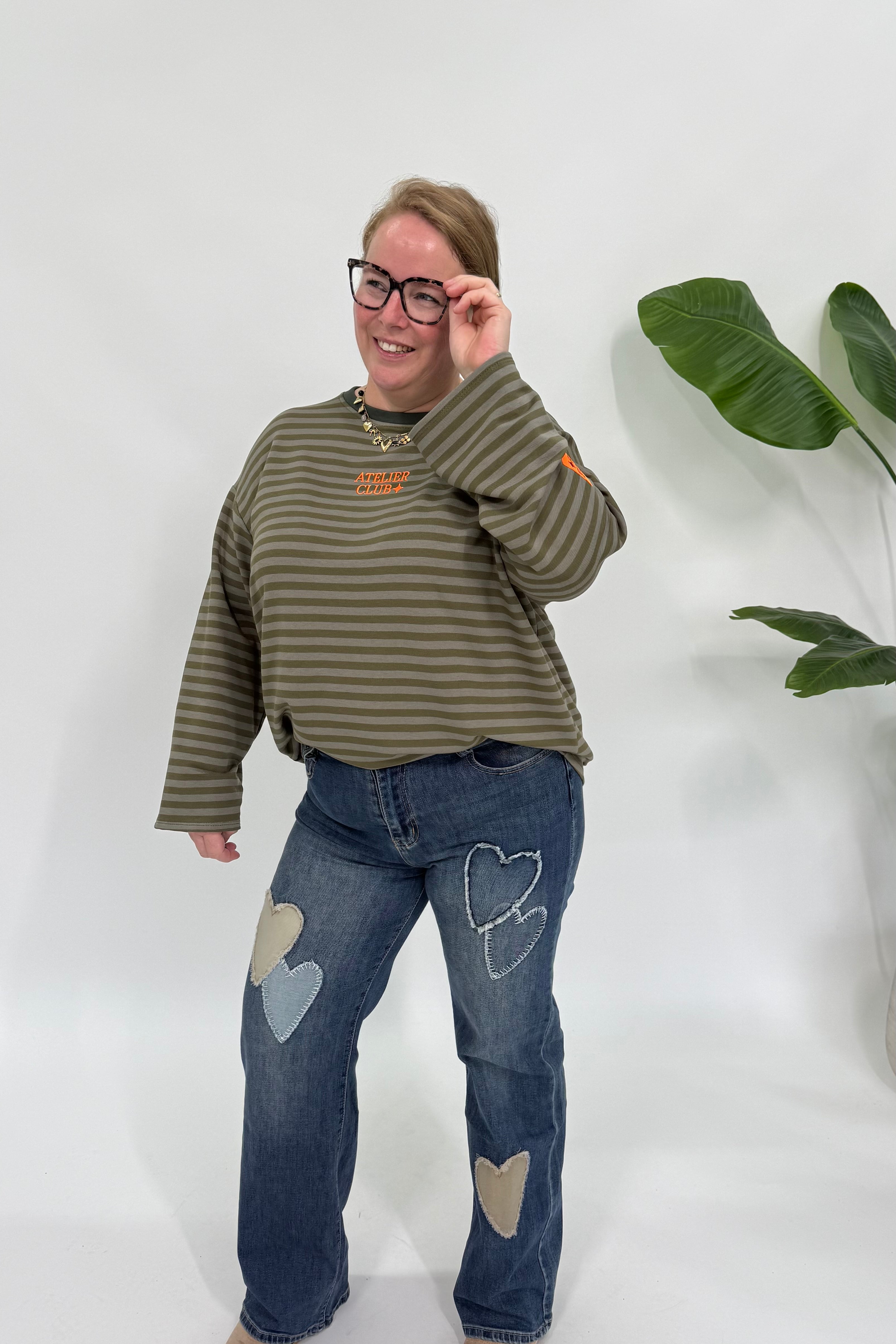 ATELIER CLUB STREEP SWEATER ARMY/GREIGE