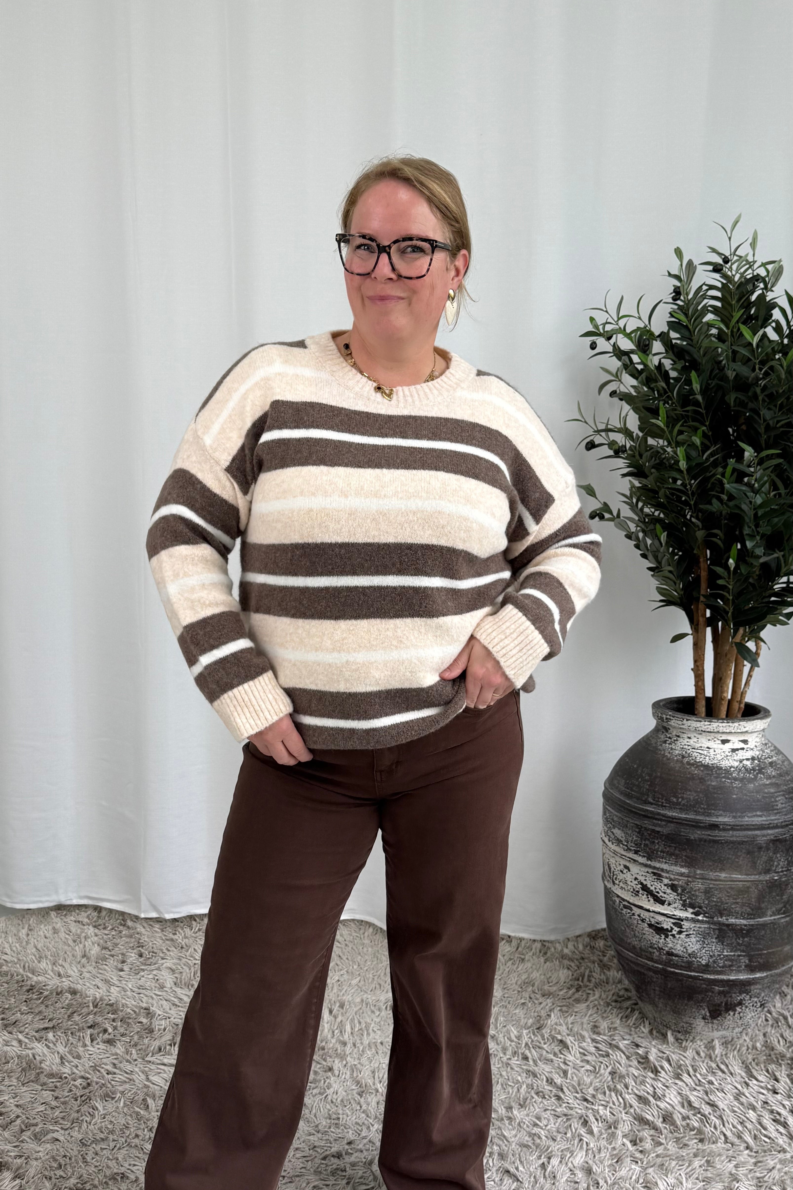 COLOR STREEP SWEATER CREME