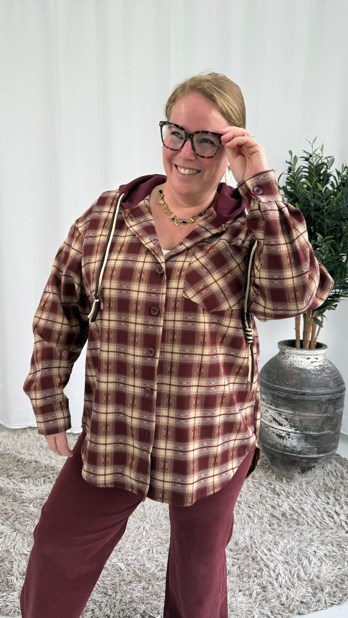 RUIT BLOUSE/JASJE MET CAPUCHON BURGUNDY