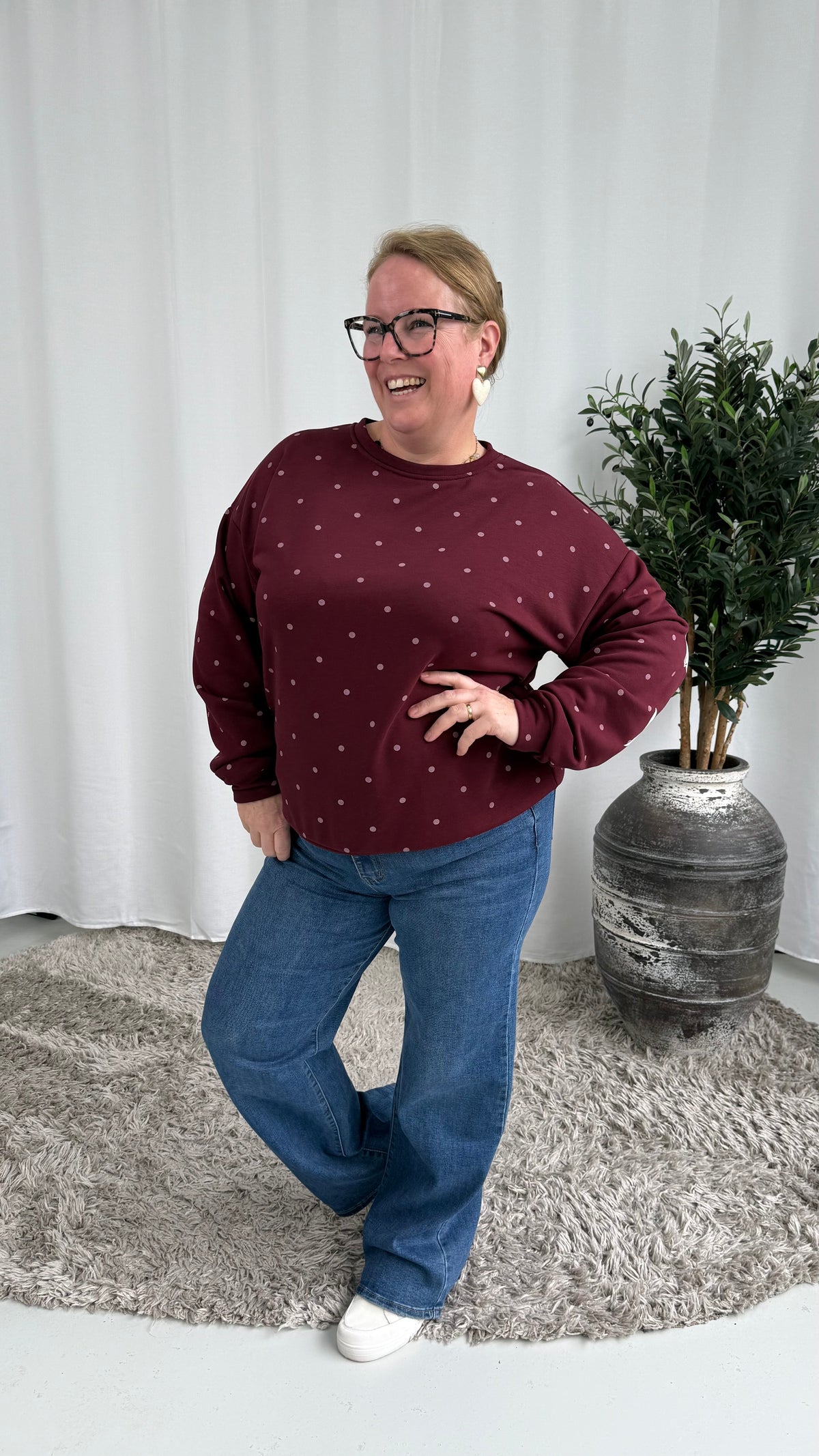 BISOUS DOTS SWEATER BORDEAUX