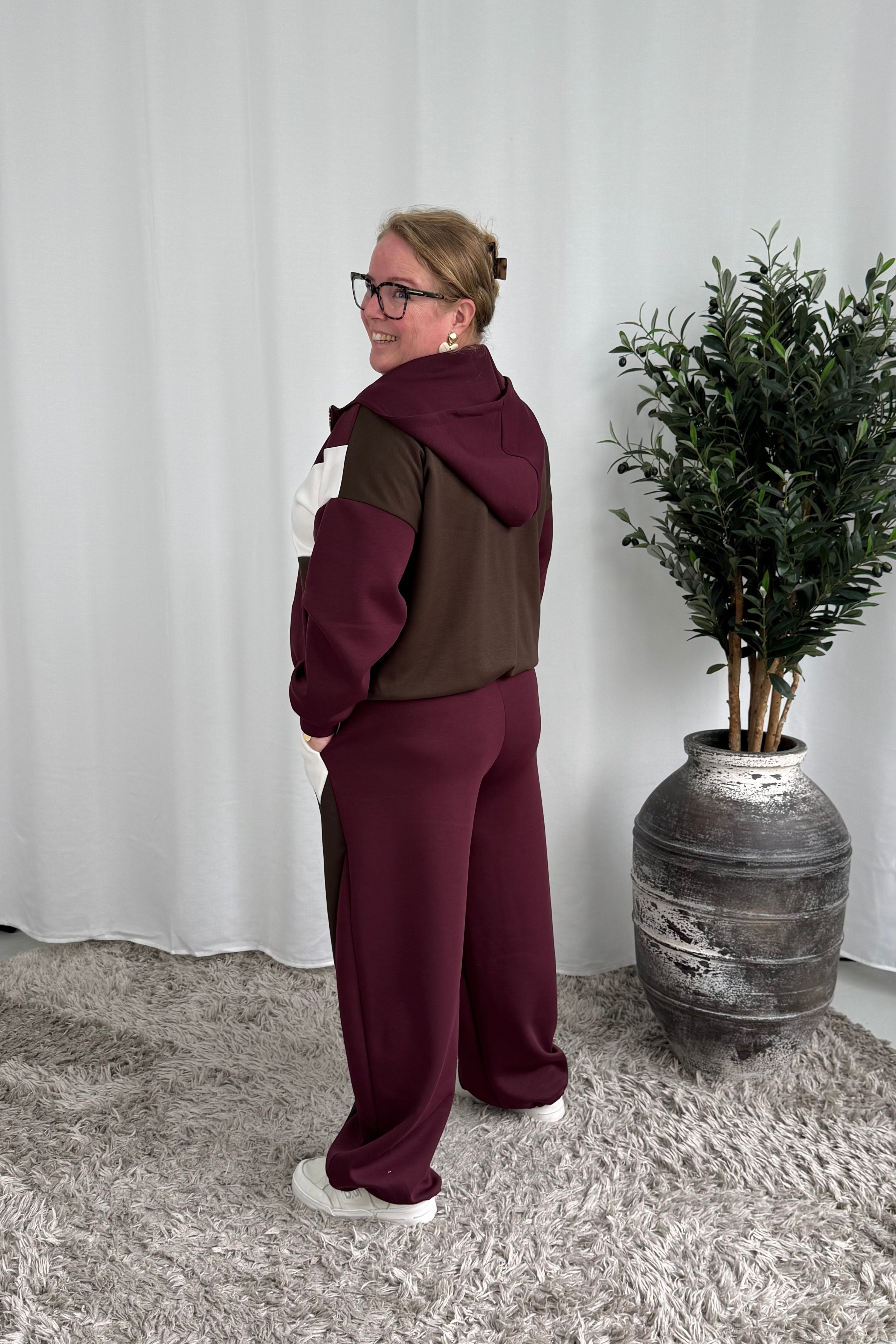 STREEP SET MET BARREL BROEK BURGUNDY