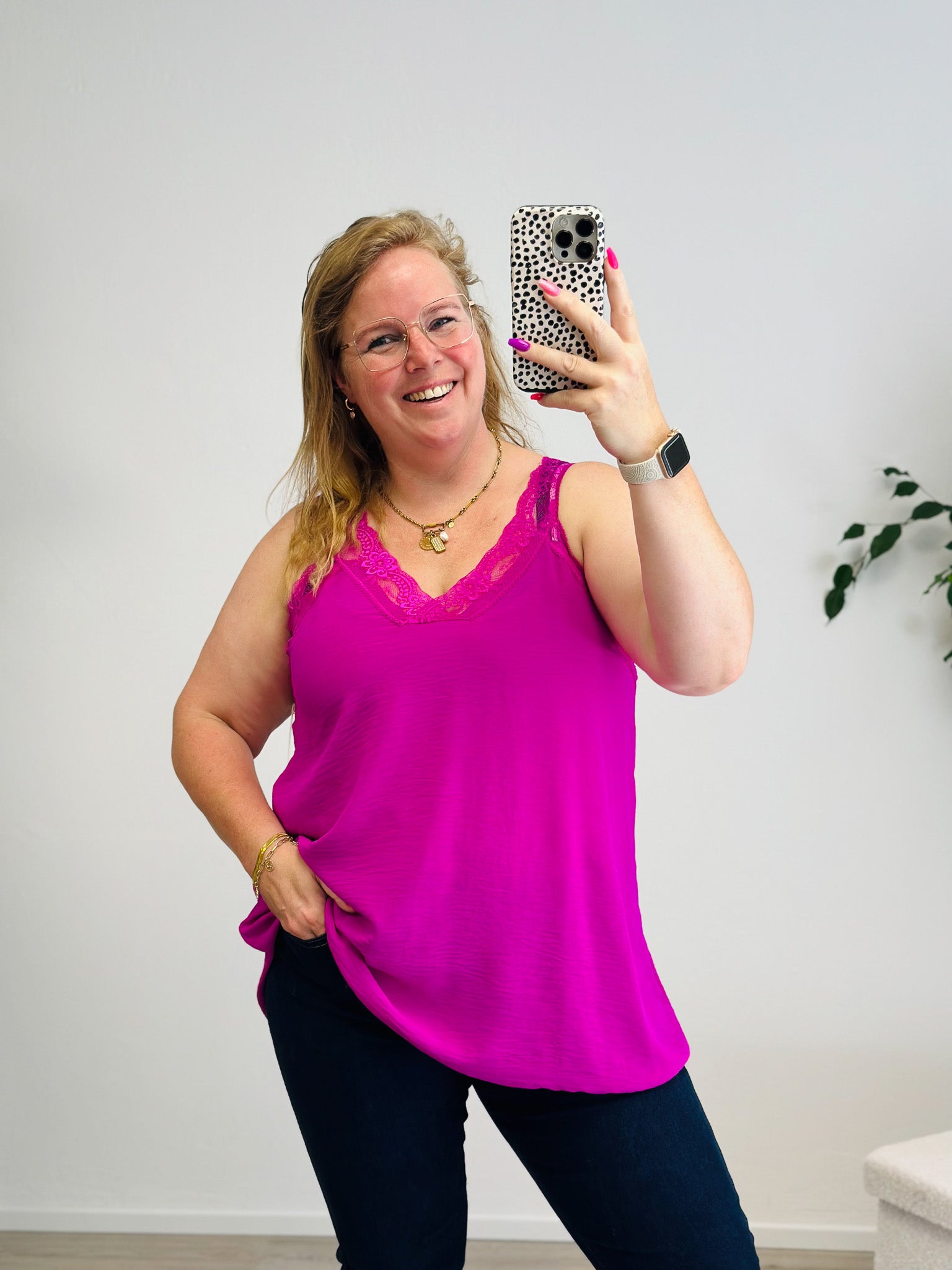 ESSIE TOP MIT SPITZE - 1288