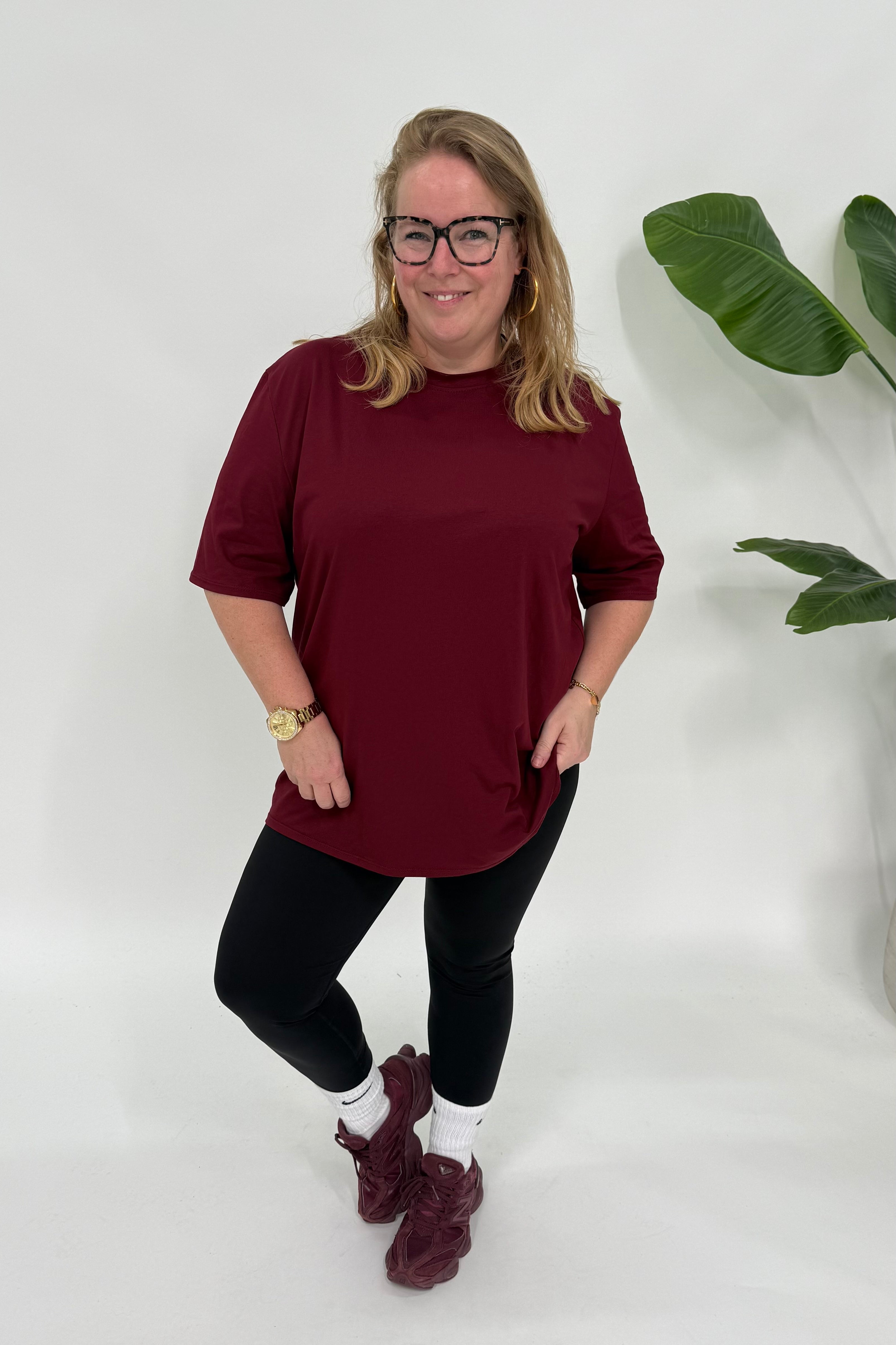 BASIC T-SHIRT LINNIES THE LABEL BURGUNDY