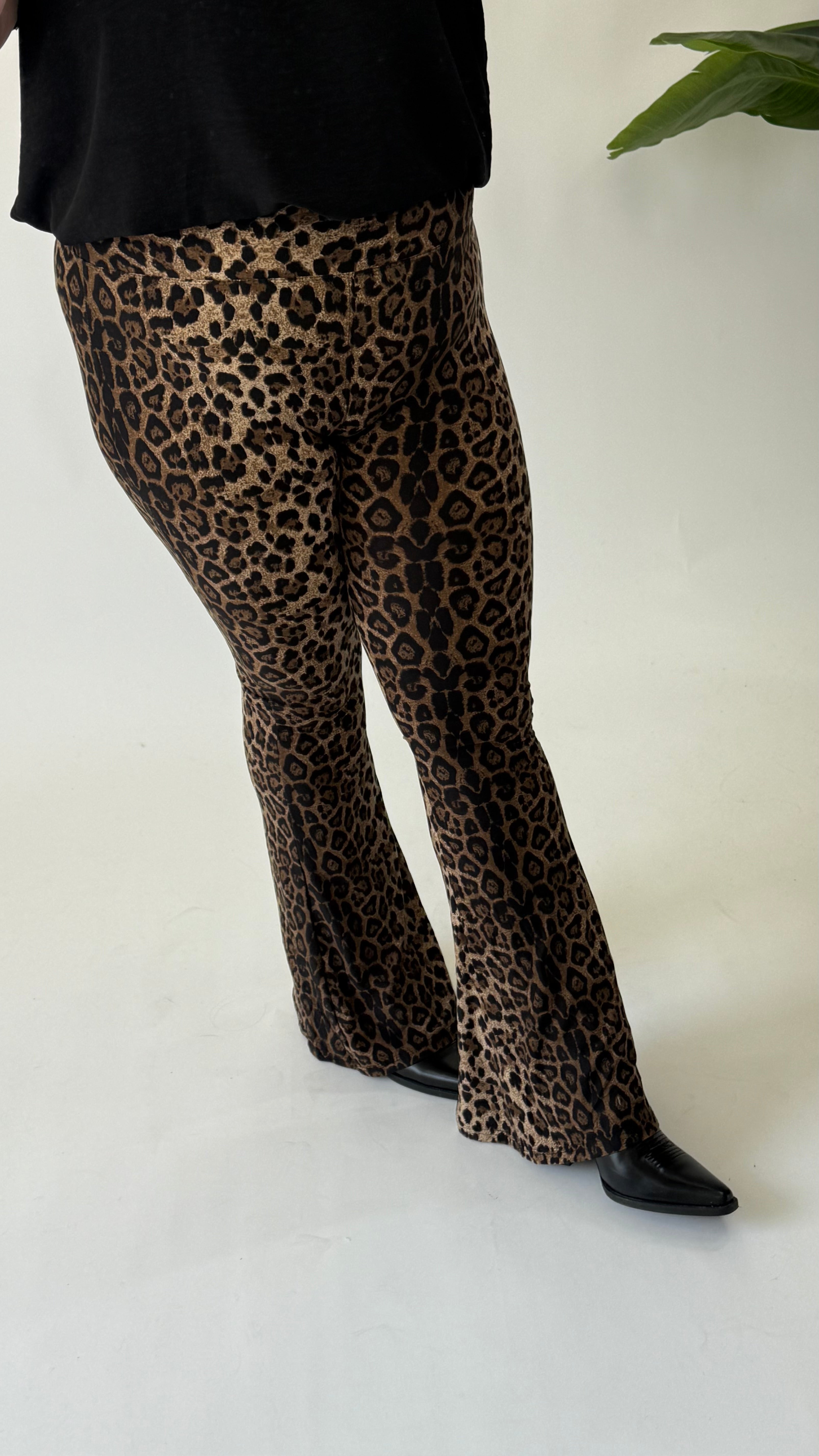 FLAIR REISEHOSE (36 bis 52) - ZWART