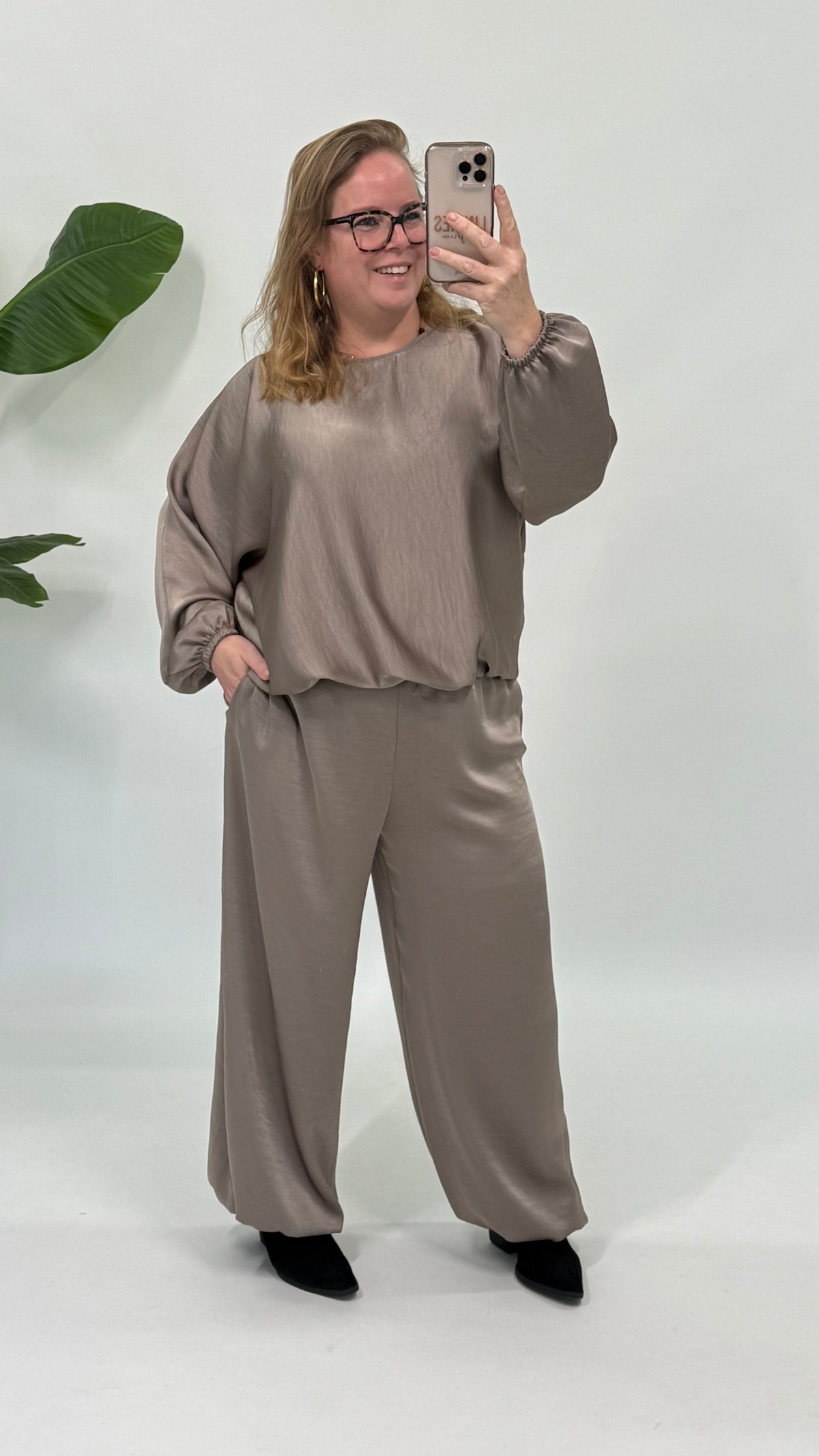 SILK LOOK TOP TAUPE