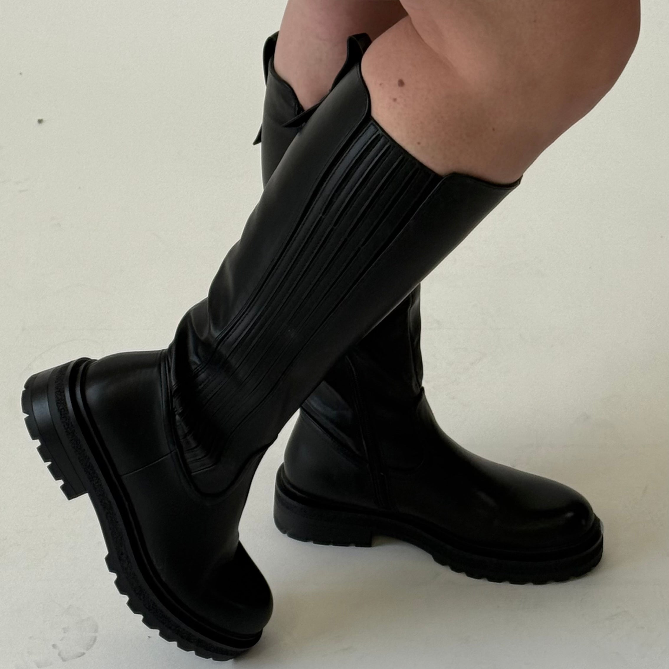 CELINA SLIPPER - BEIGE 68-367