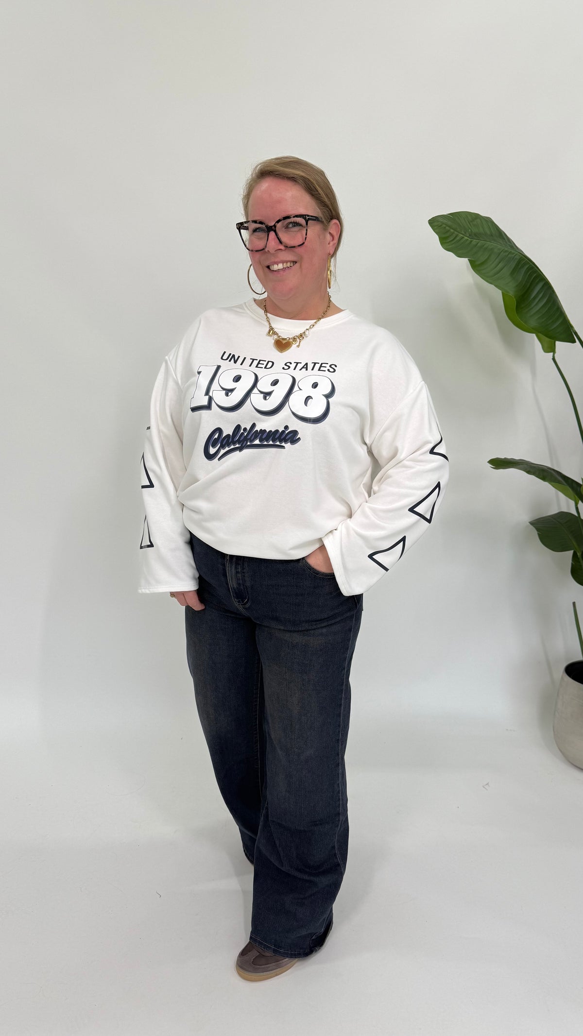 U.S. 1998 SWEATER WIT