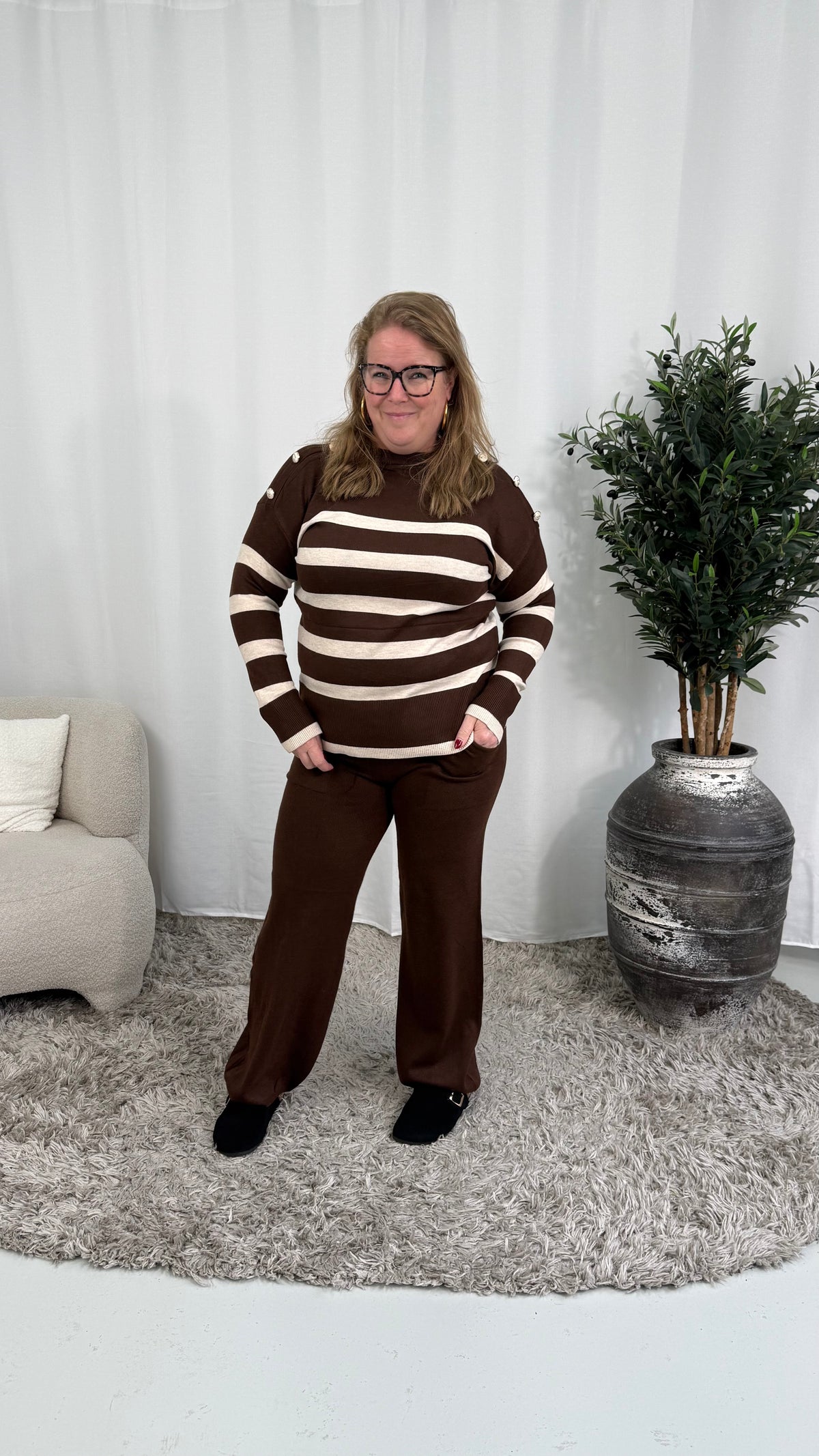 STREEP & KNOOP COMFY SET CHOCO