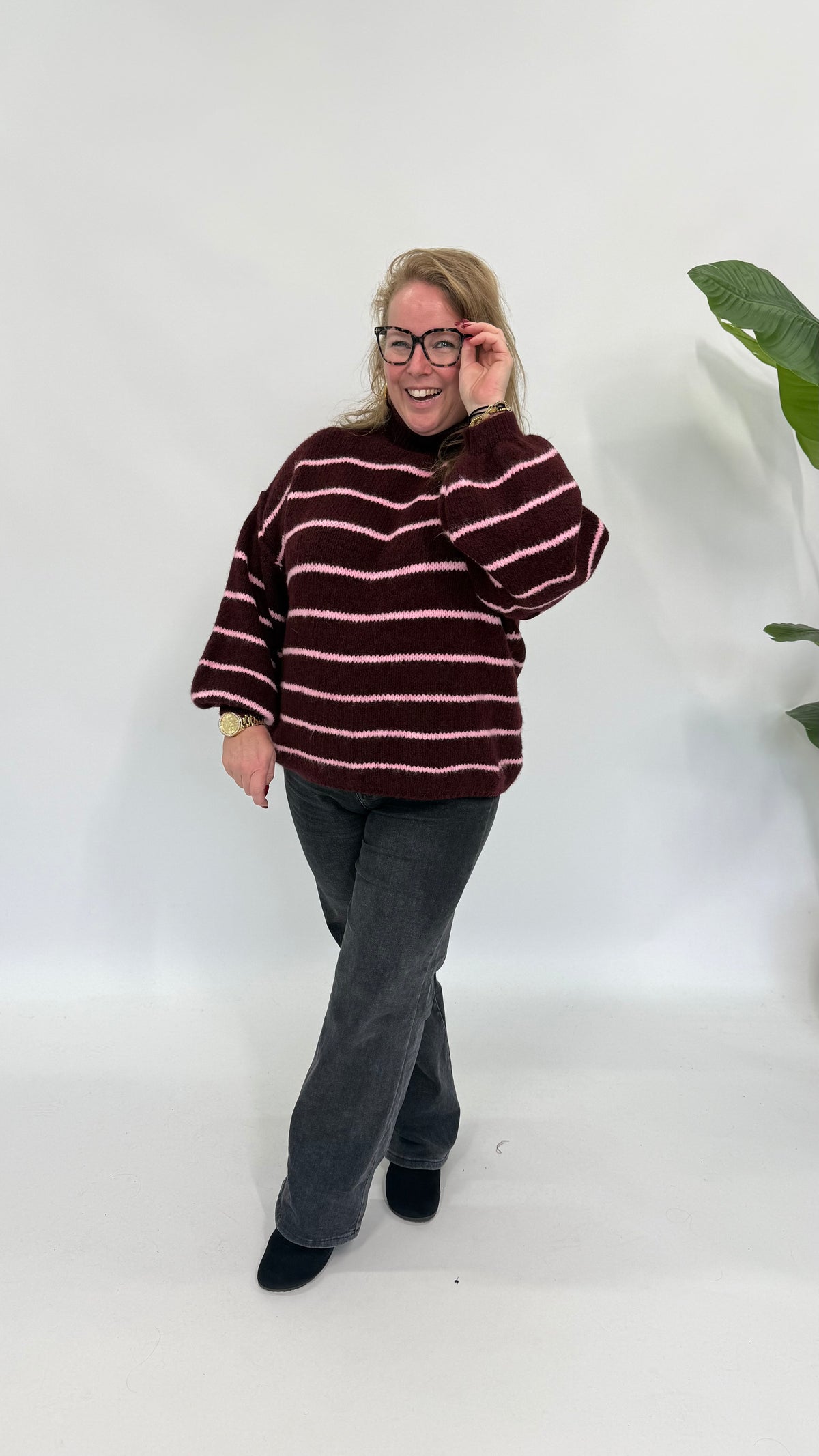 STREEP KNIT MET BALLONMOUW BURGUNDY