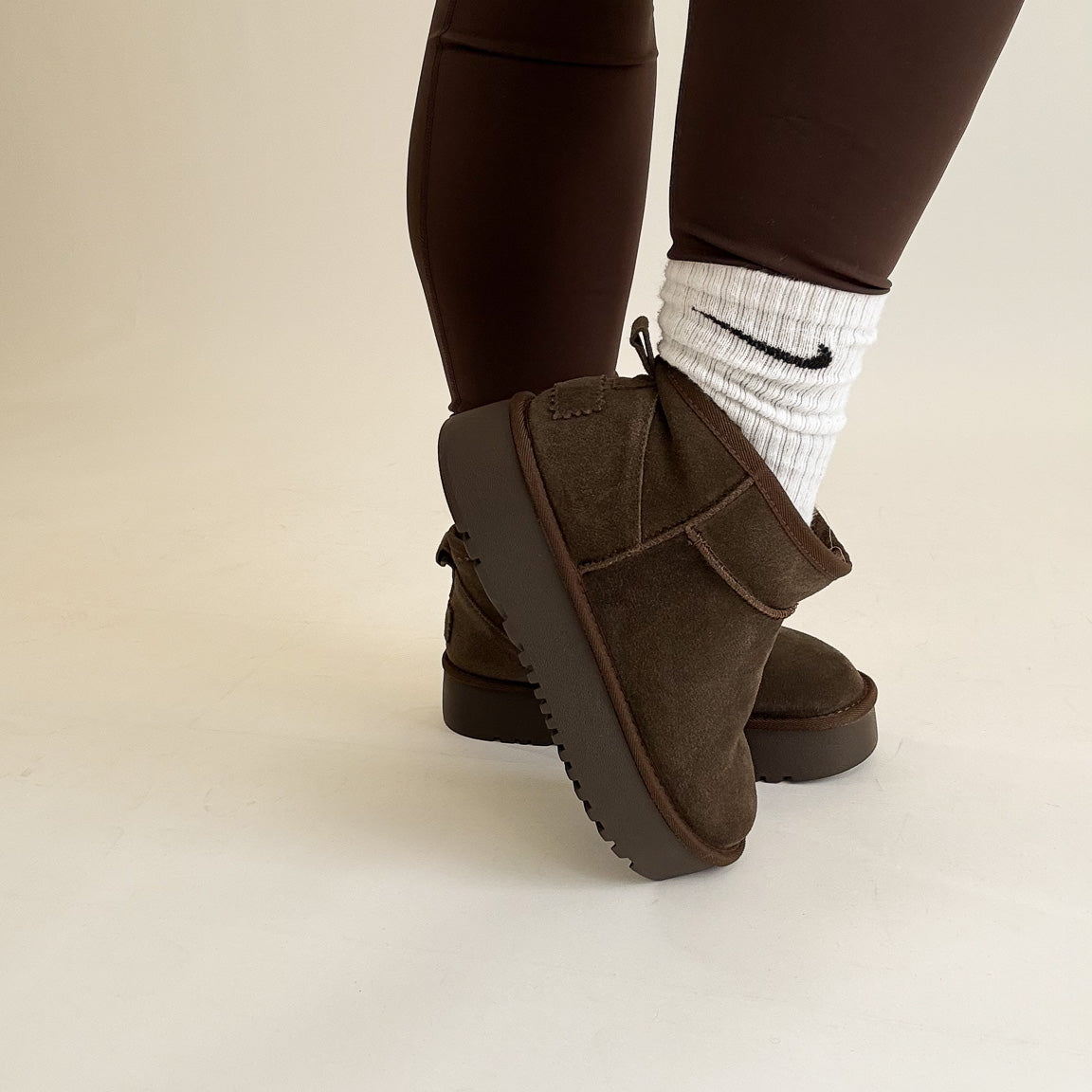 CELINA SLIPPER - BEIGE 68-367