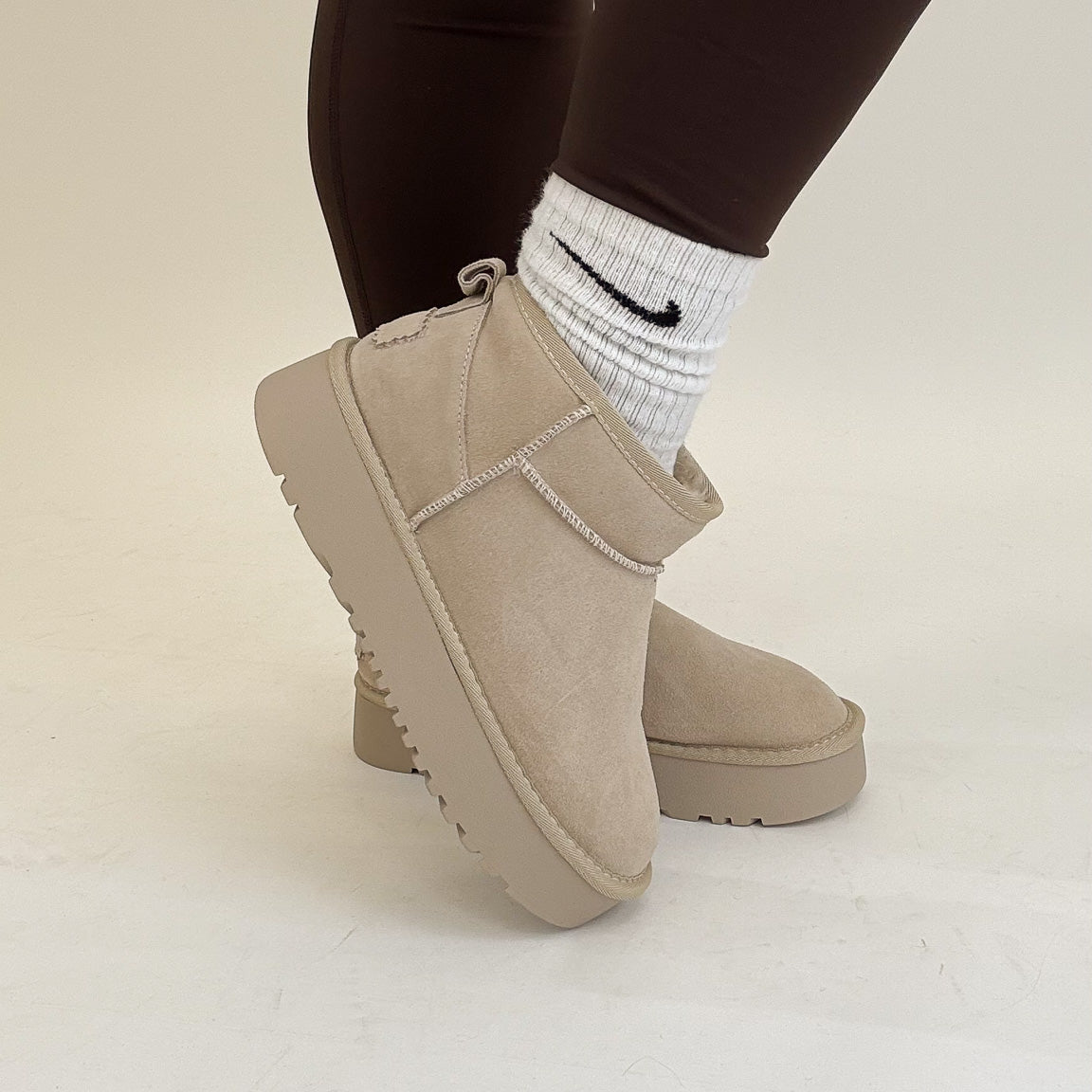 CELINA SLIPPER - BEIGE 68-367