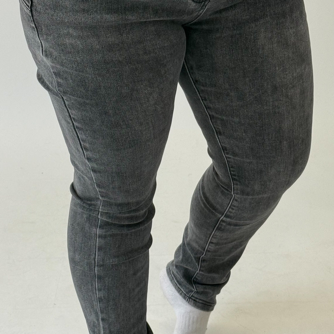 MOM WIDE LEG JEANS MERK GOODIES DJ2456 (40 bis 48) - GRAU