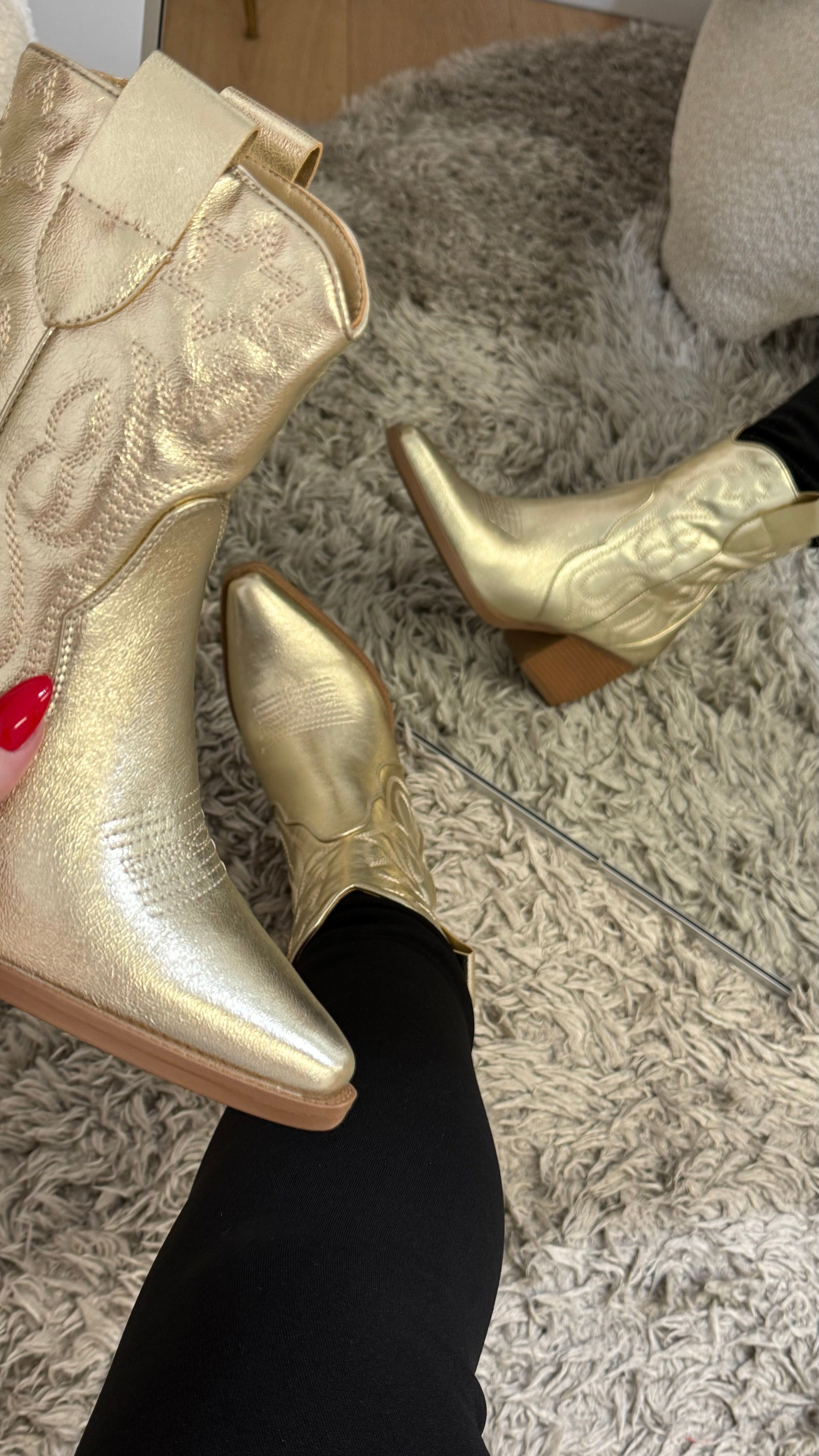 NIEDRIGE COWBOYSTIEFEL - BEIGE