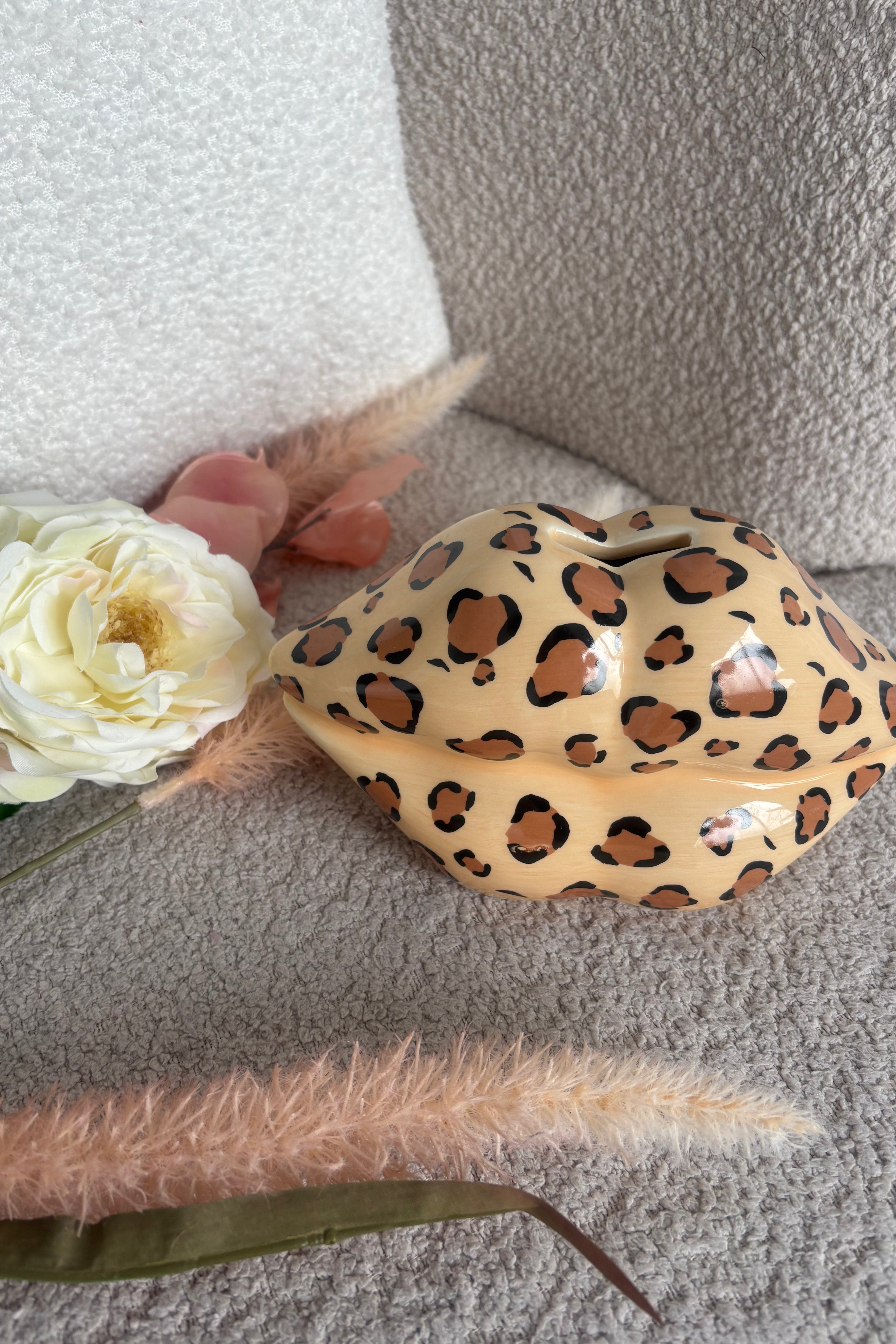 SPAARPOT LEOPARD LIPS