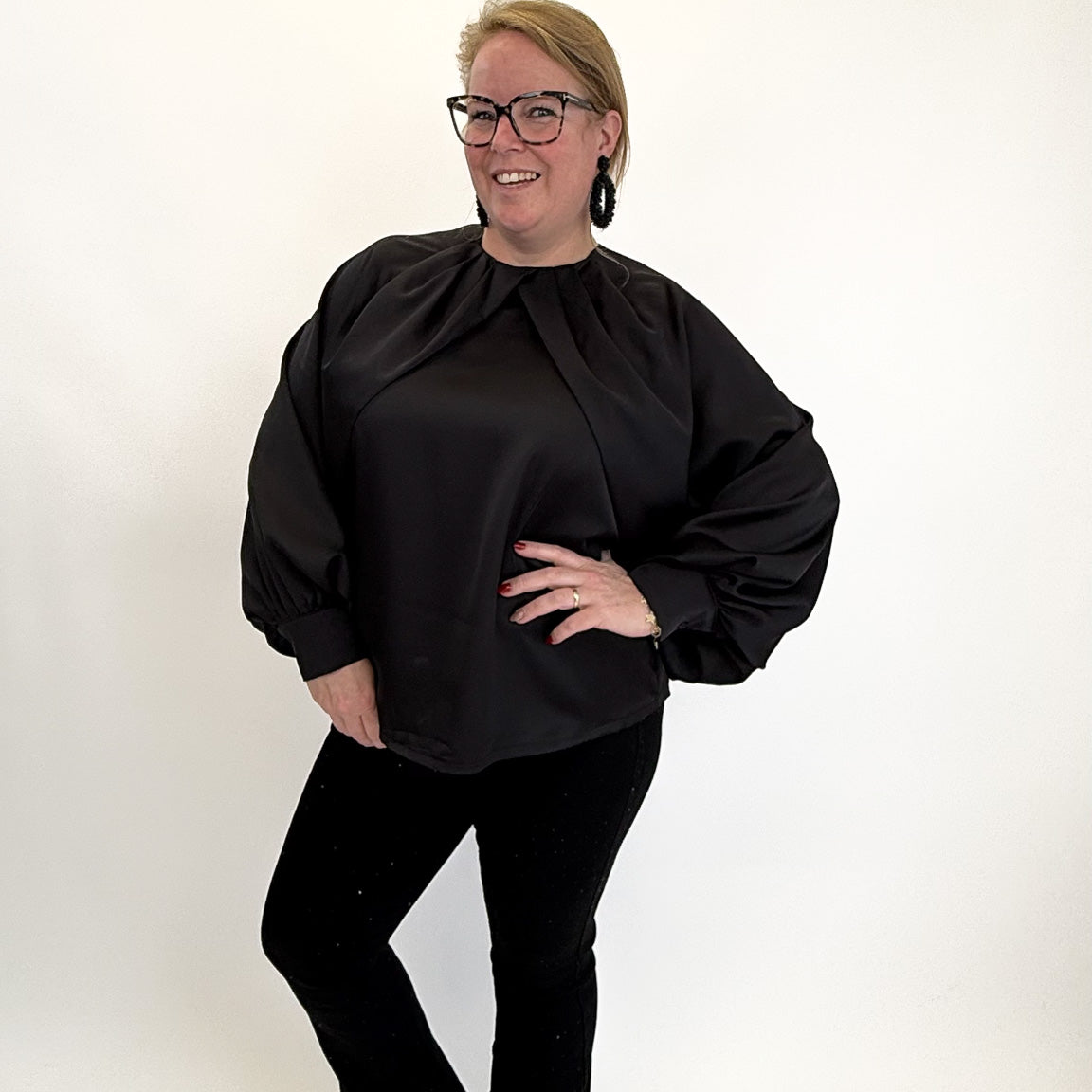 SATIN HOGE HALS TOP - 1817