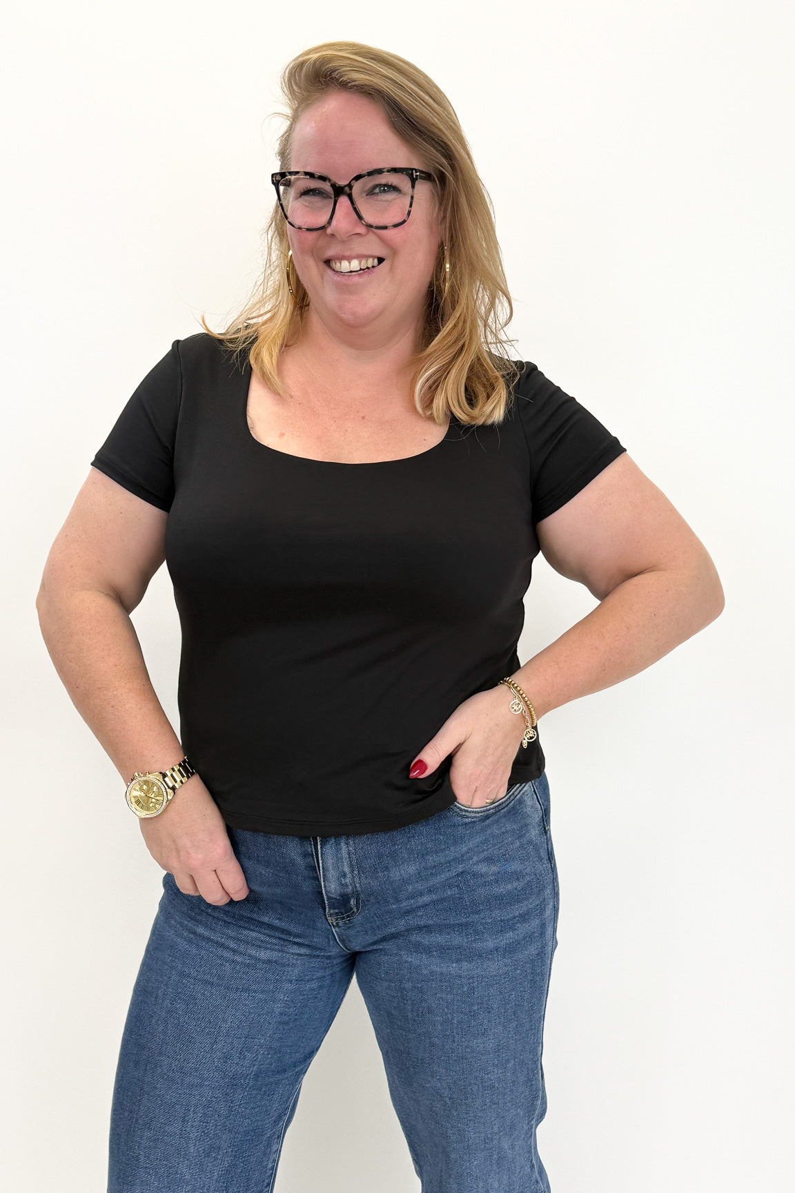 BASIC LINNIES TOP ZWART