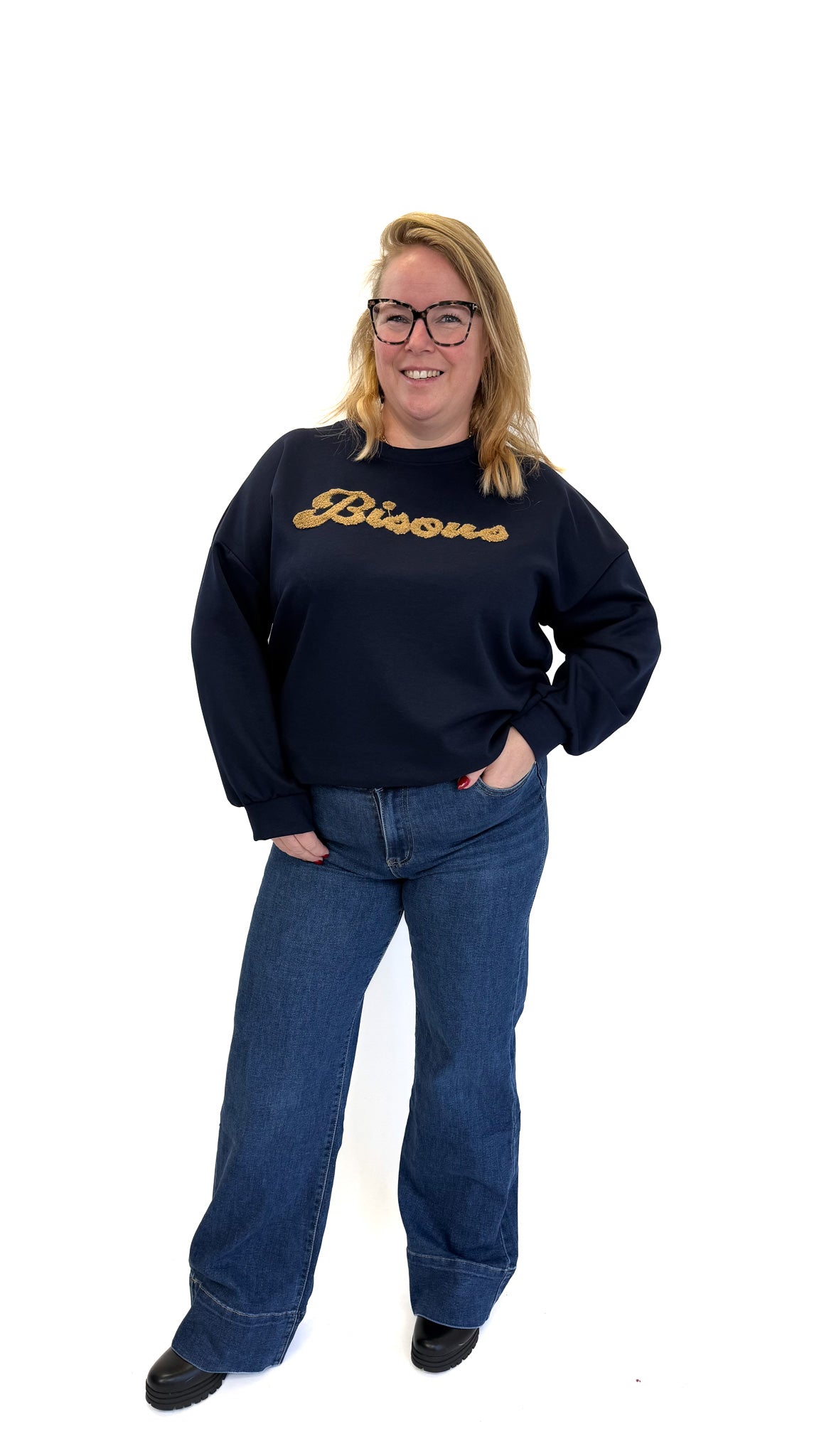 BISOUS SWEATER  - 1834