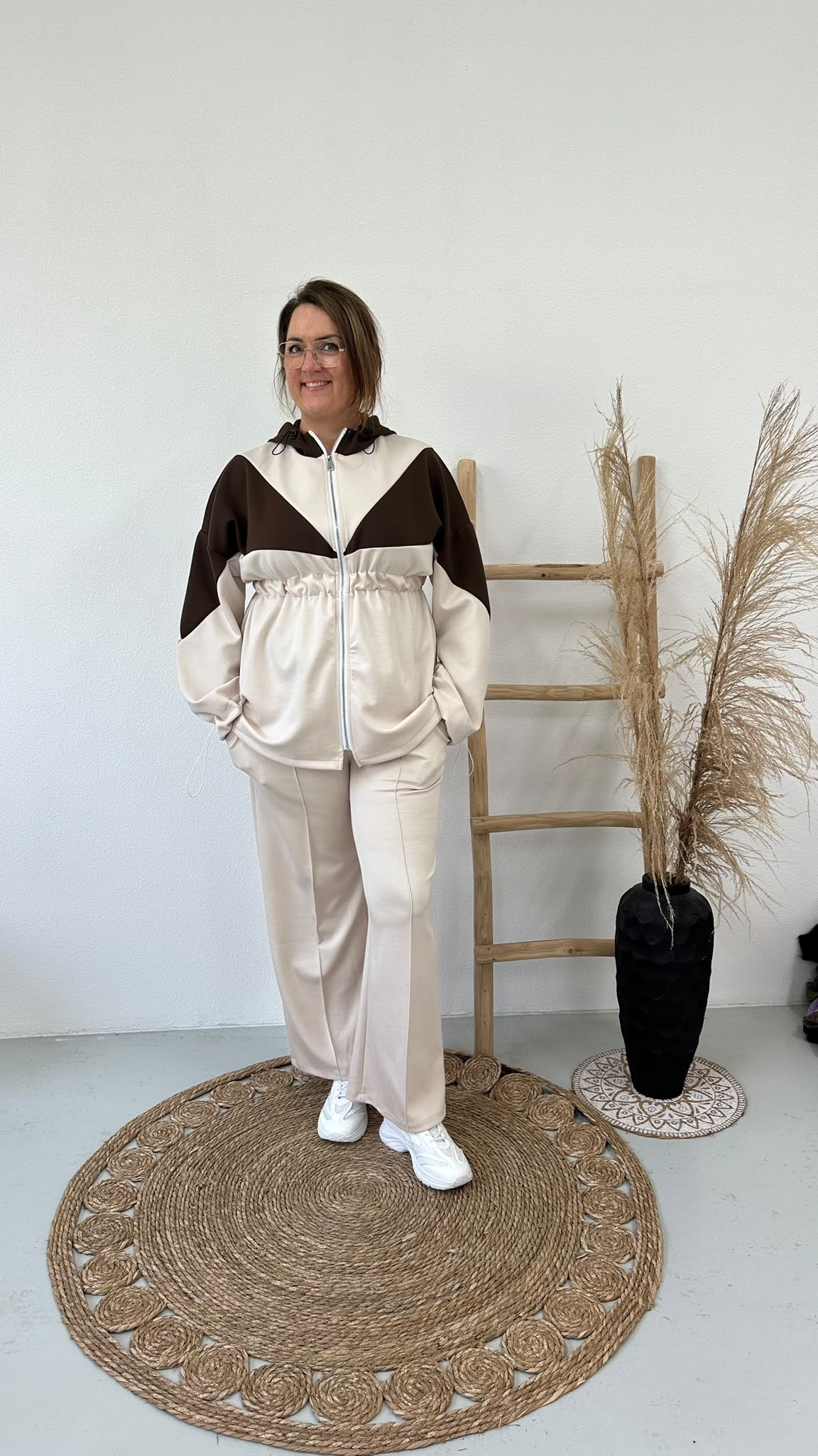 JOGGER JAS/TUNIEK BRUIN