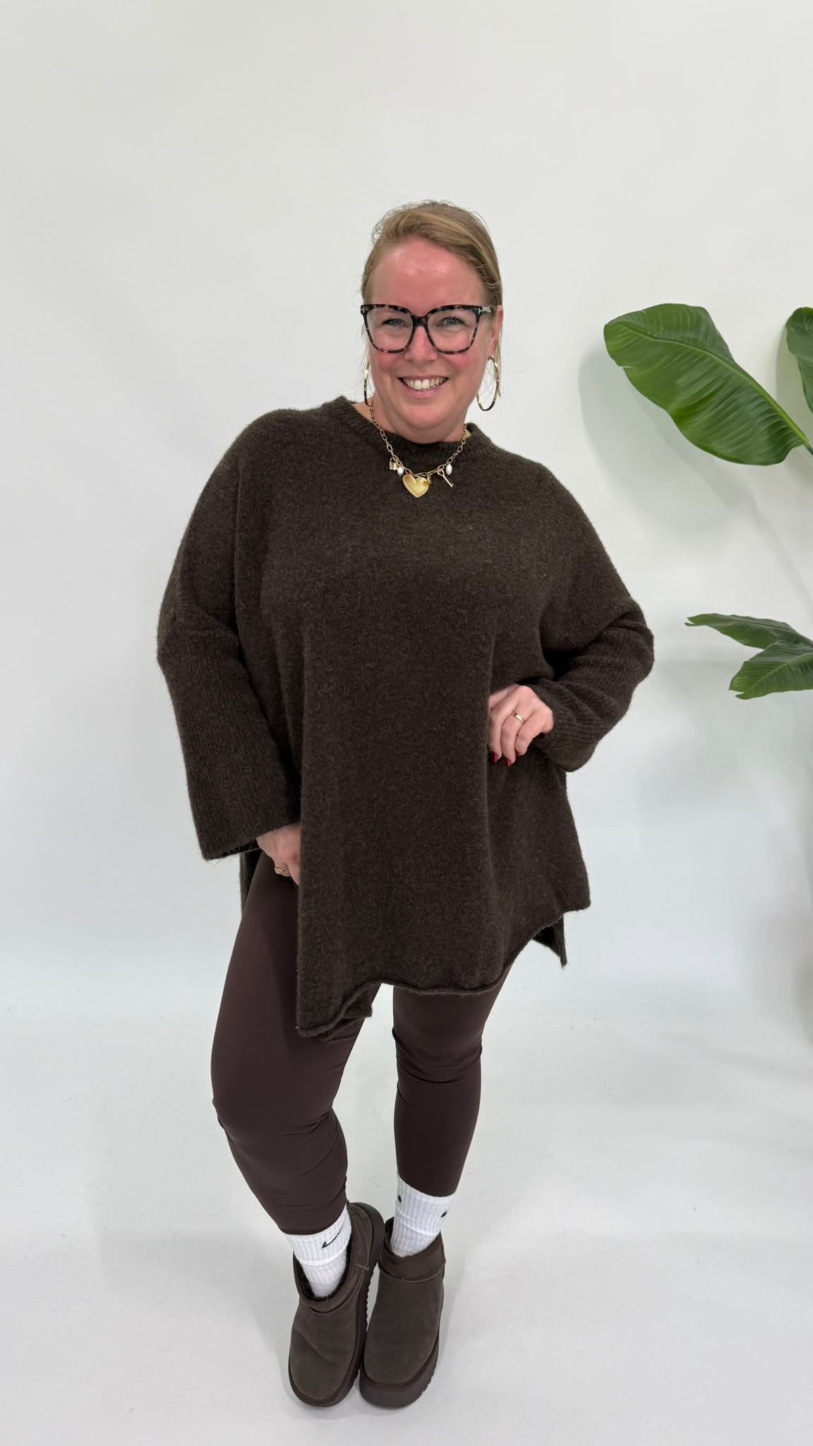 OVERSIZED ZACHTE TRUI ESPRESSO