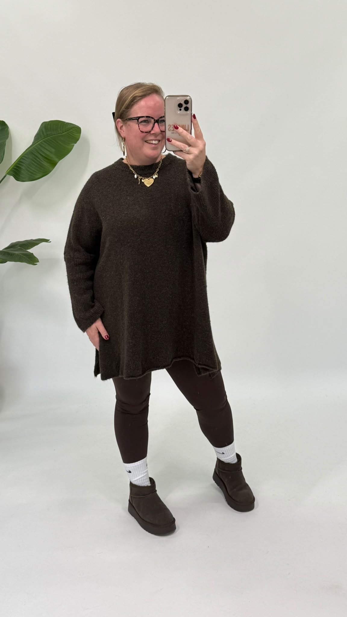 OVERSIZED ZACHTE TRUI ESPRESSO